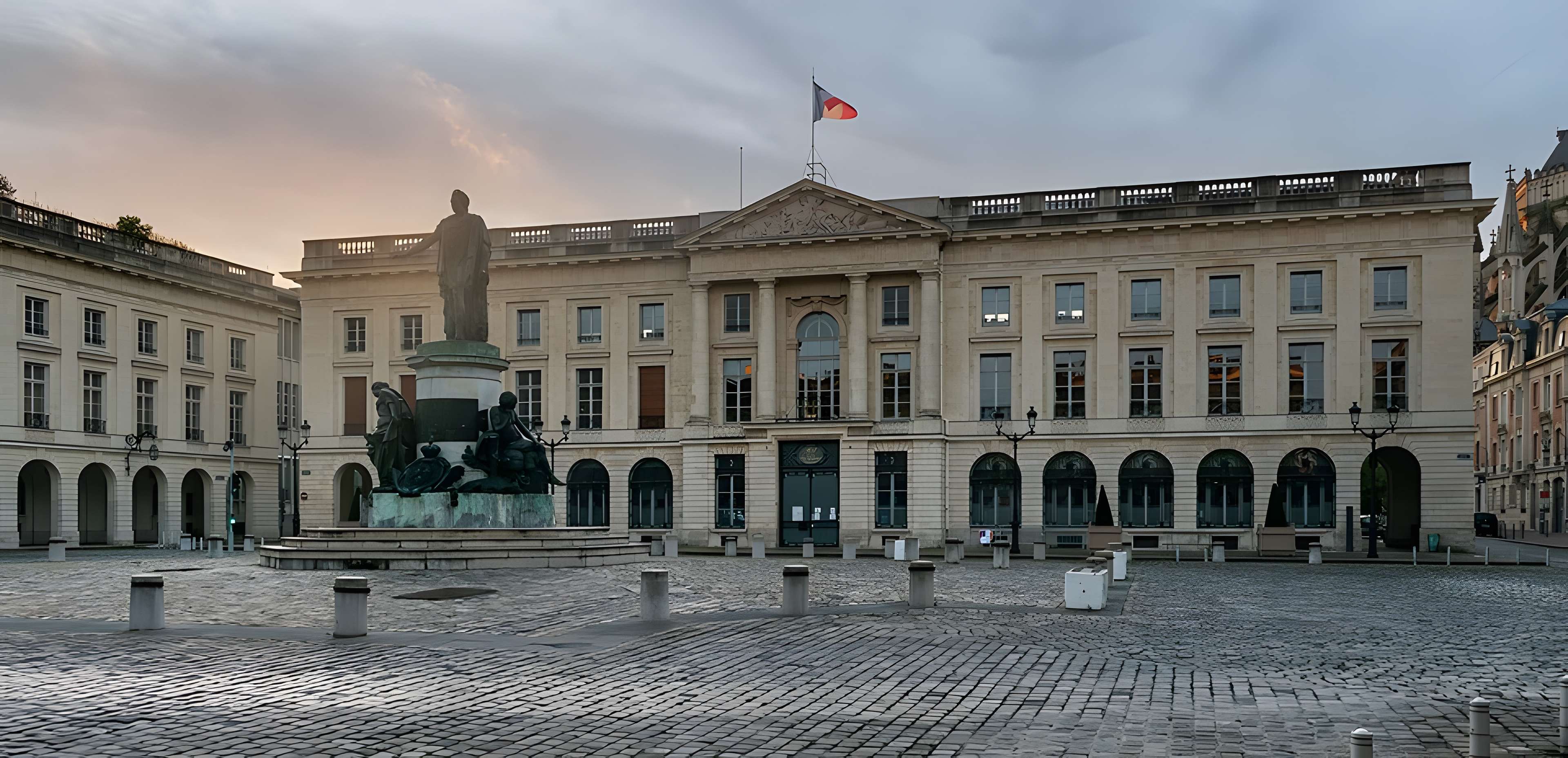 Immeuble (ancienne douane)