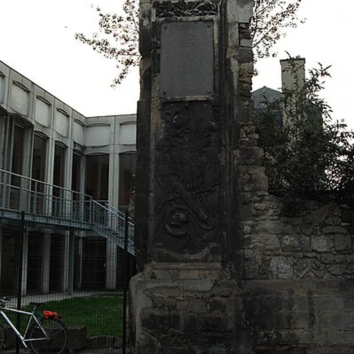 Photo de Porte Bazée vestiges