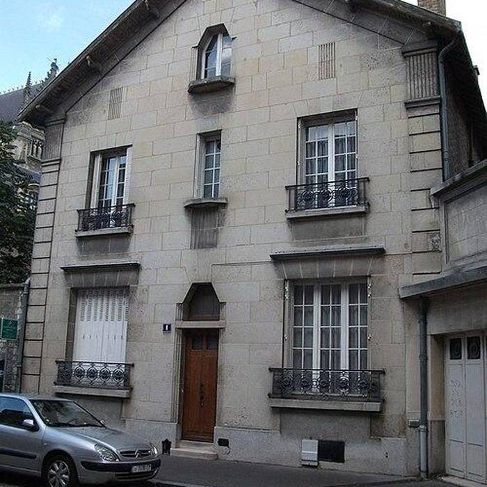 Photo de Porte servant autrefois dentrée à «la Pourcelette»