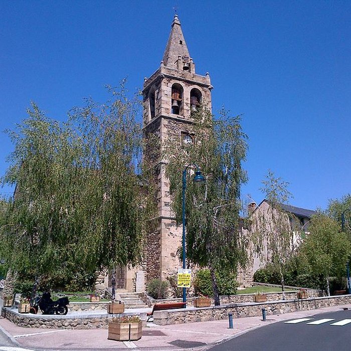Photo de Église Saint-Martin dUr et croix