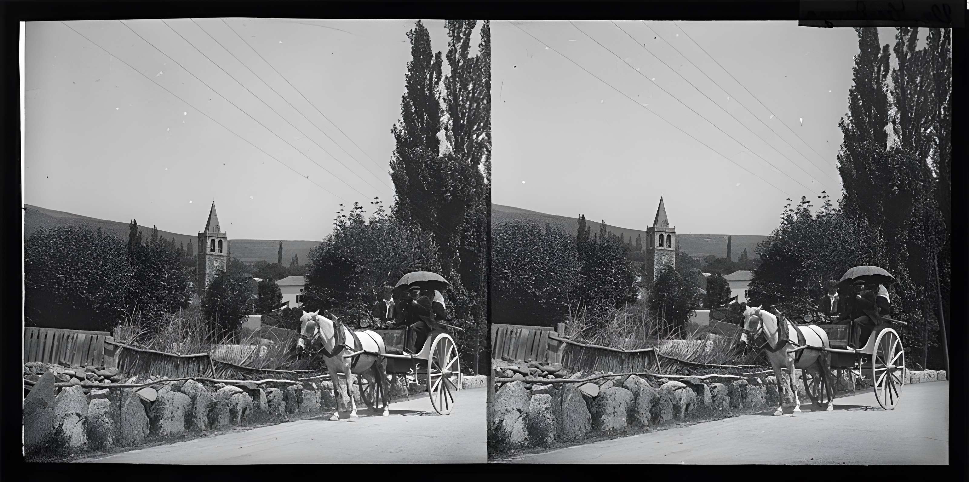 Église Saint-Martin d'Ur et croix