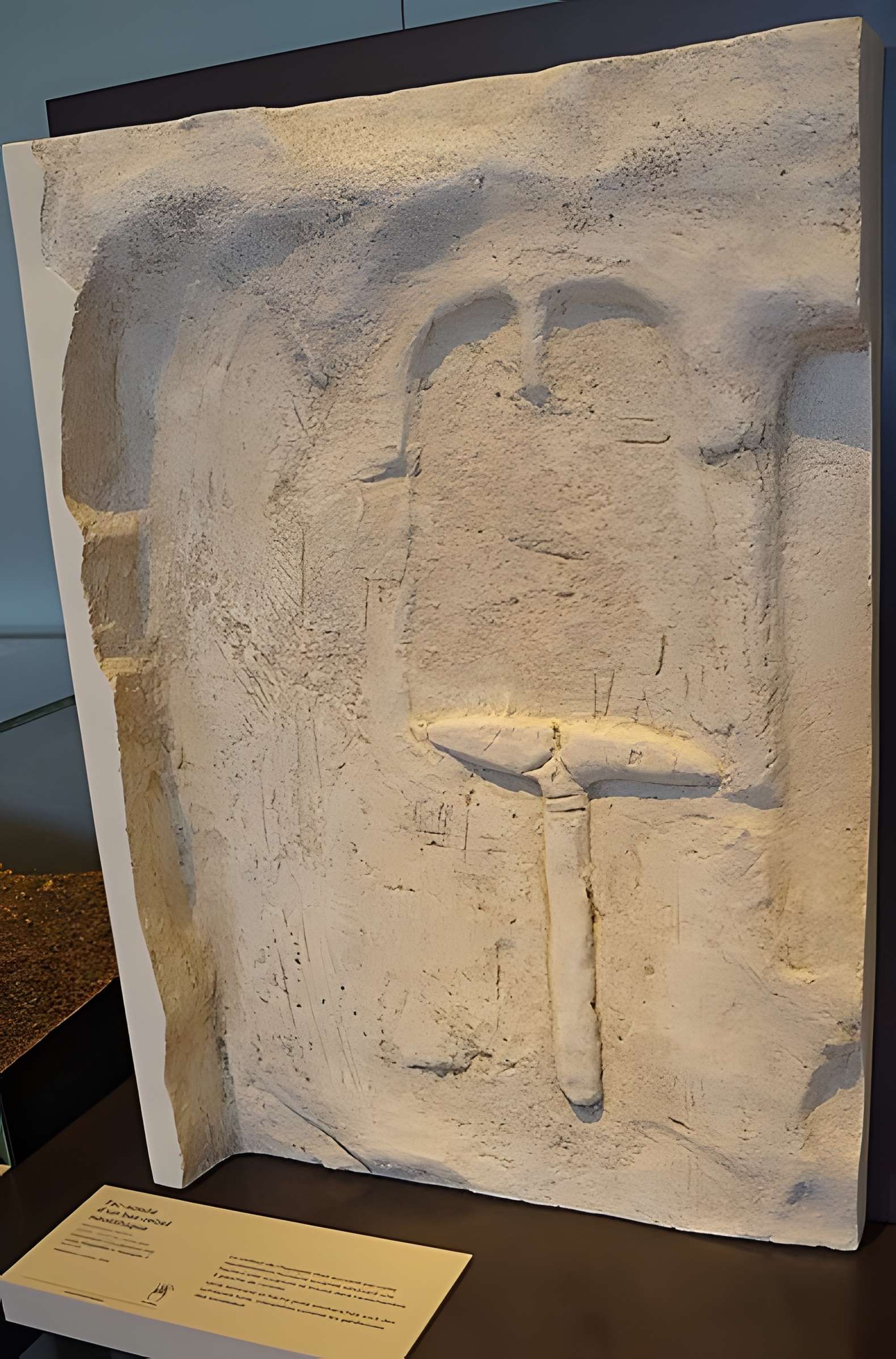 Grottes sépulcrales néolithiques