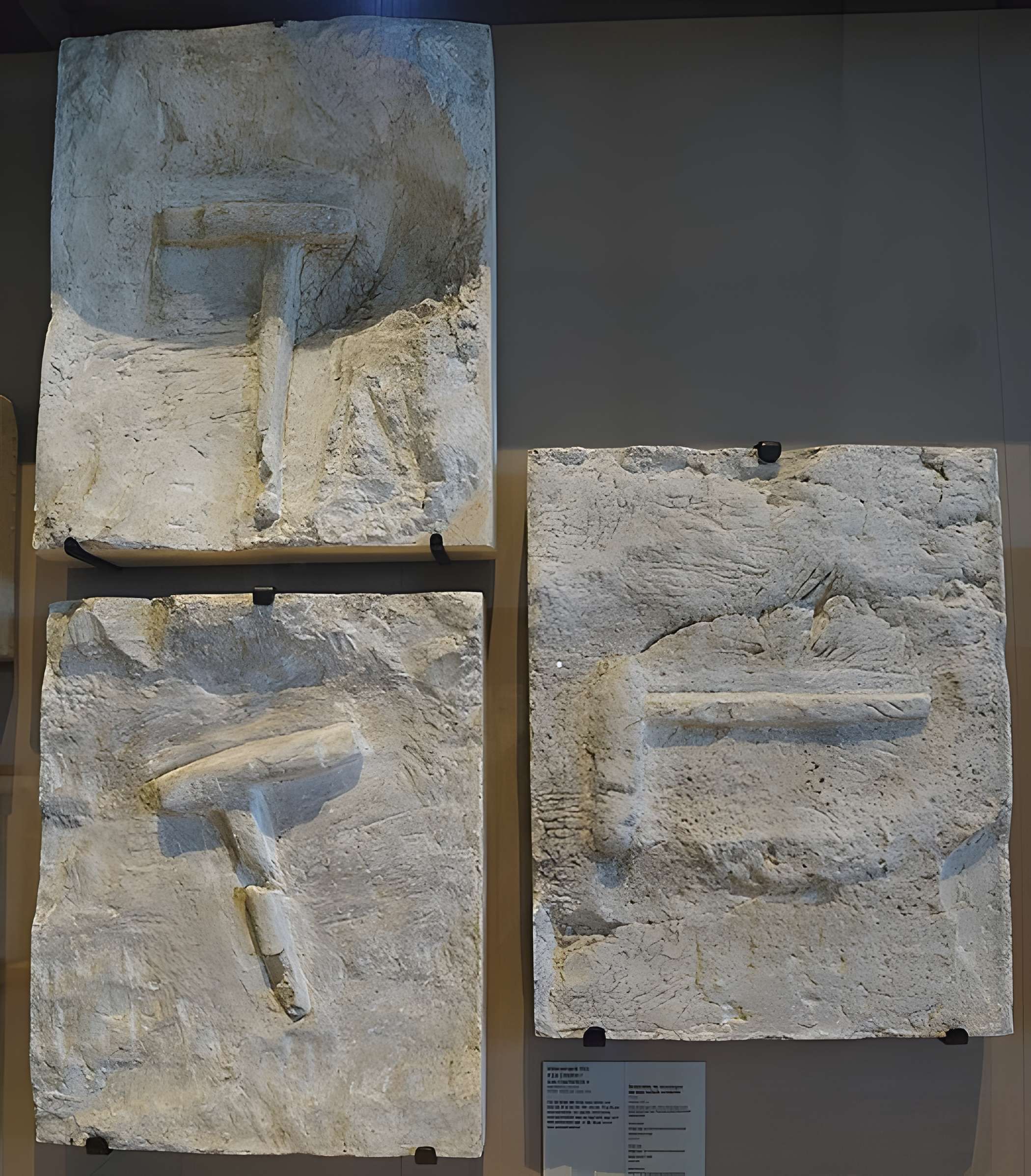 Grottes sépulcrales néolithiques