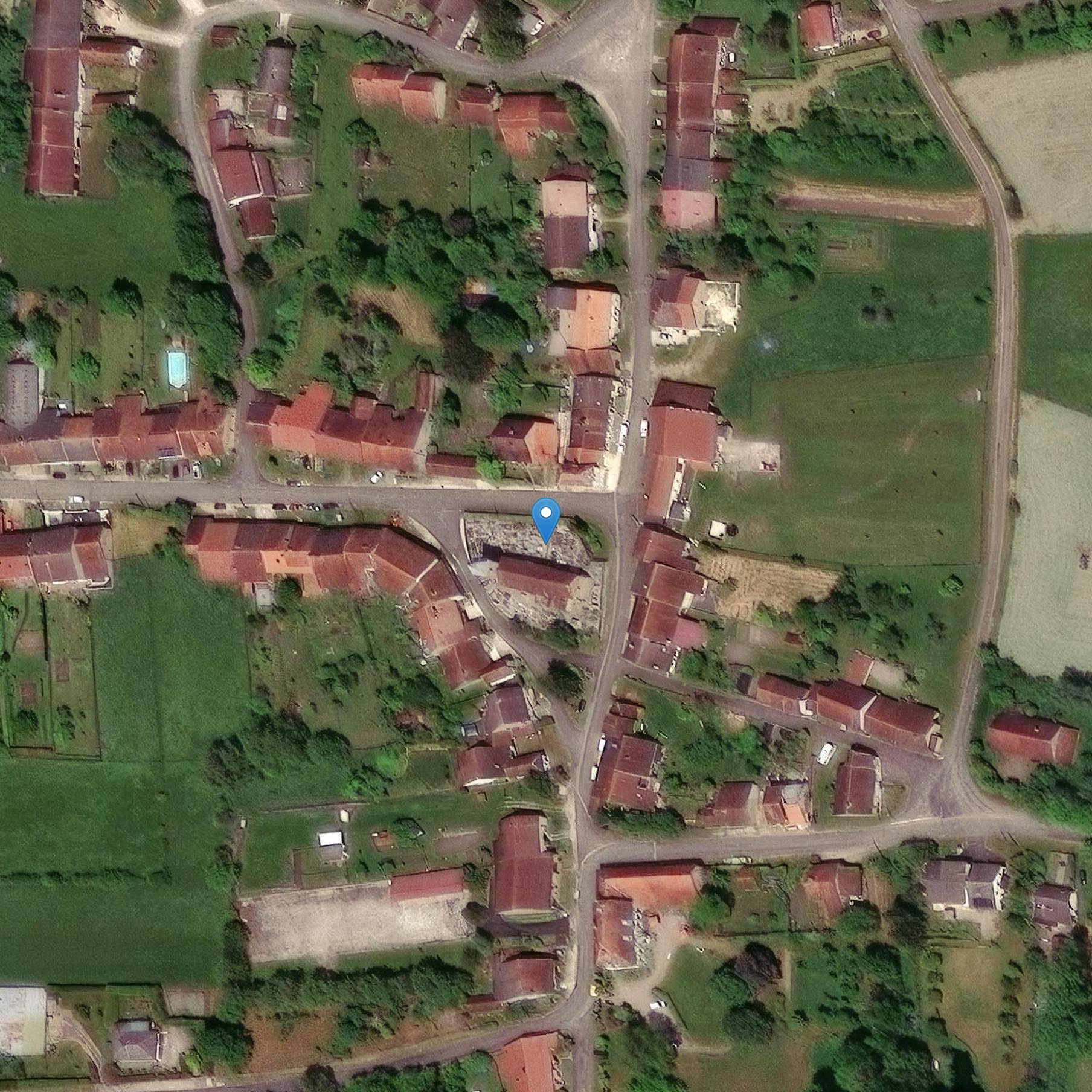 Photo de Croce di 18, situato nel cimitero.