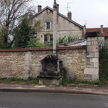 Croix de chemin en pierre dite Croix Gratien