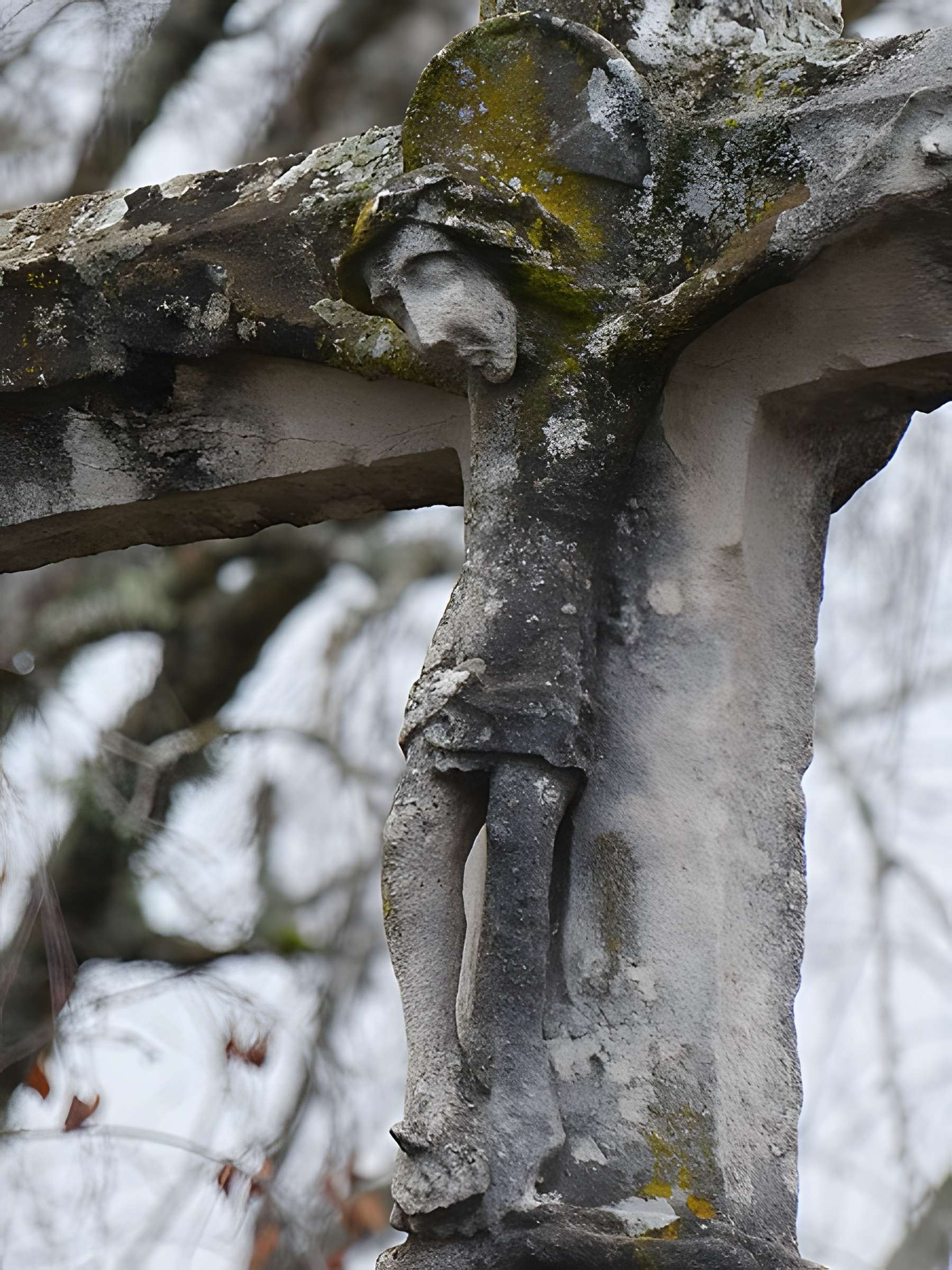 Croix de chemin en pierre dite Croix Gratien