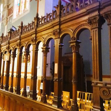 Église Saint-Maurice de Couzon-au-Mont-dOr