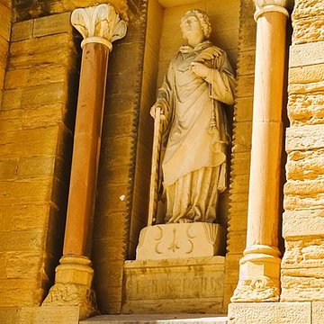 Église Saint-Maurice de Couzon-au-Mont-dOr