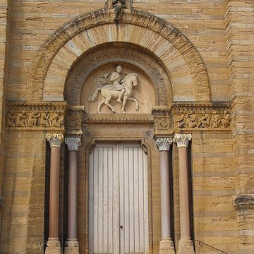 Église Saint-Maurice de Couzon-au-Mont-dOr