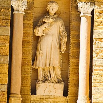 Église Saint-Maurice de Couzon-au-Mont-dOr