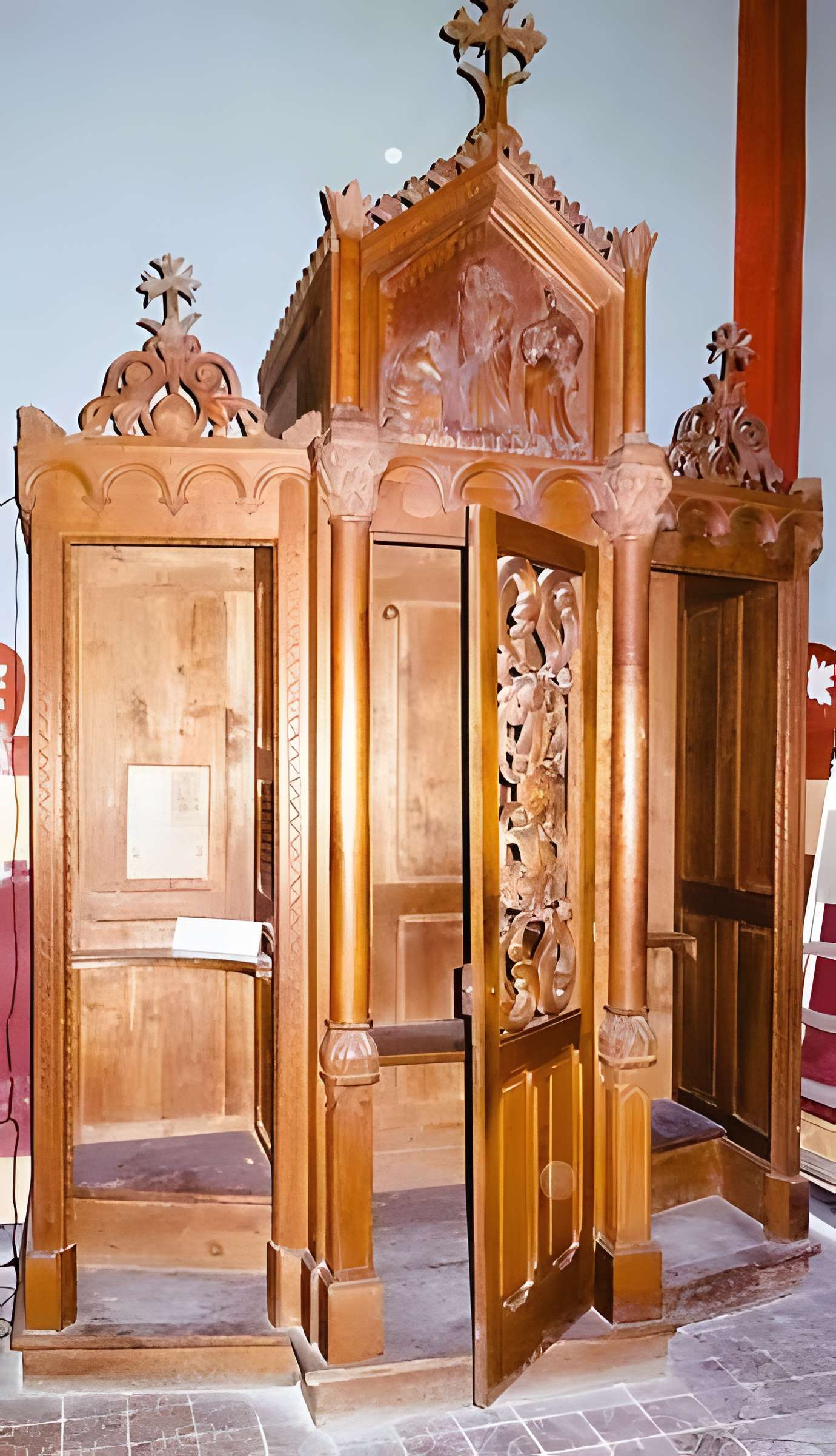 Église Saint-Maurice de Couzon-au-Mont-d'Or