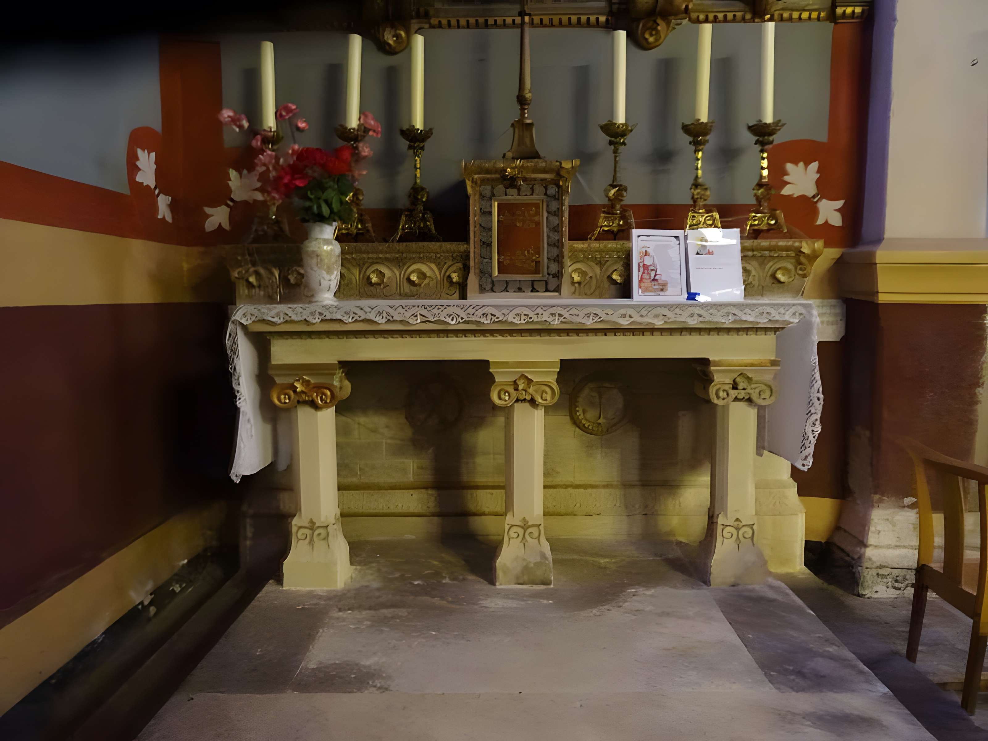 Église Saint-Maurice de Couzon-au-Mont-d'Or