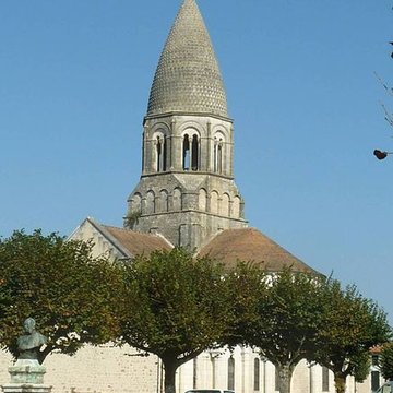 Église Saint-Maurice de Montbron