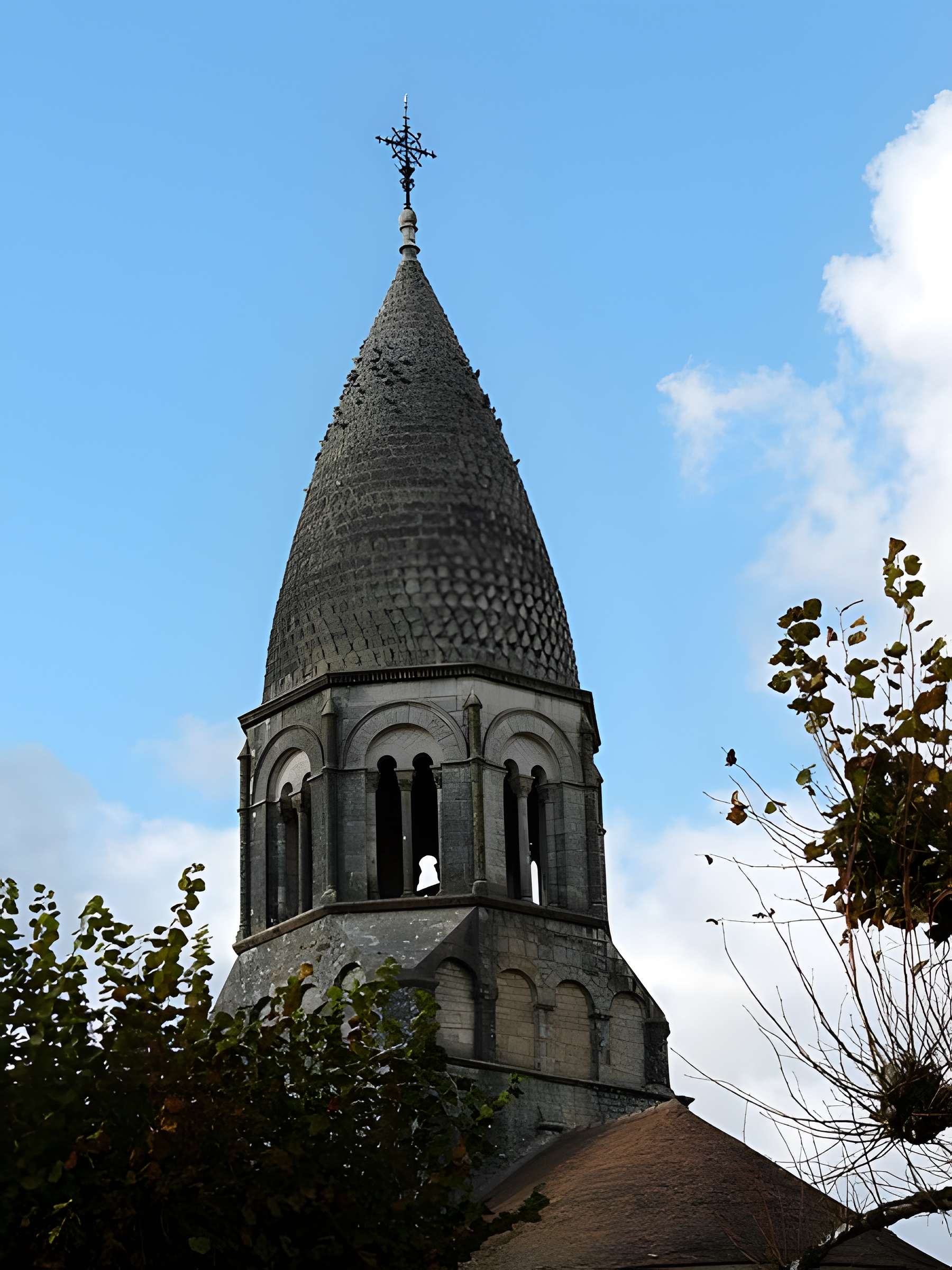 Église Saint-Maurice de Montbron