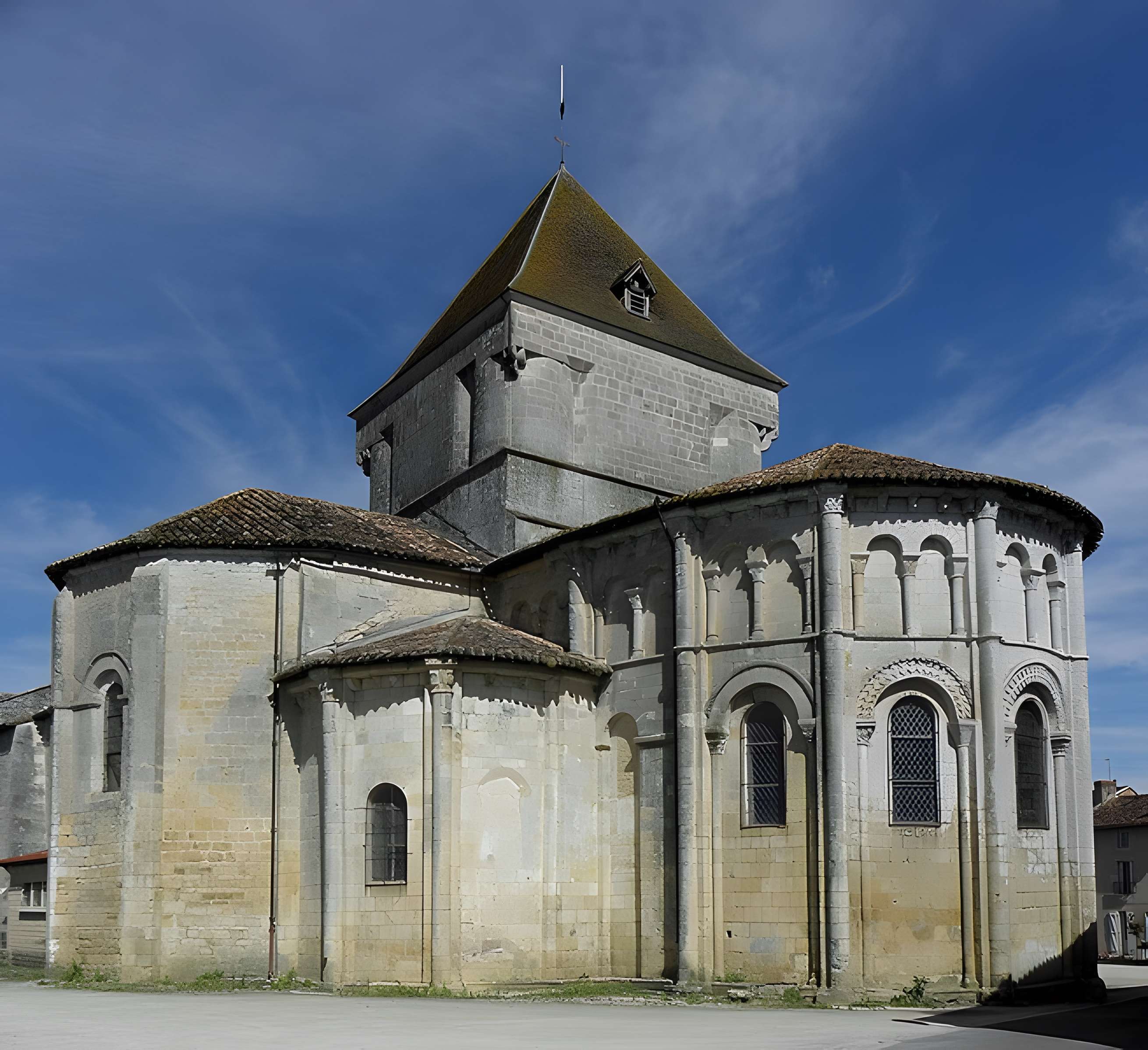 Église Saint-Maurice de Saint-Maurice-la-Clouère