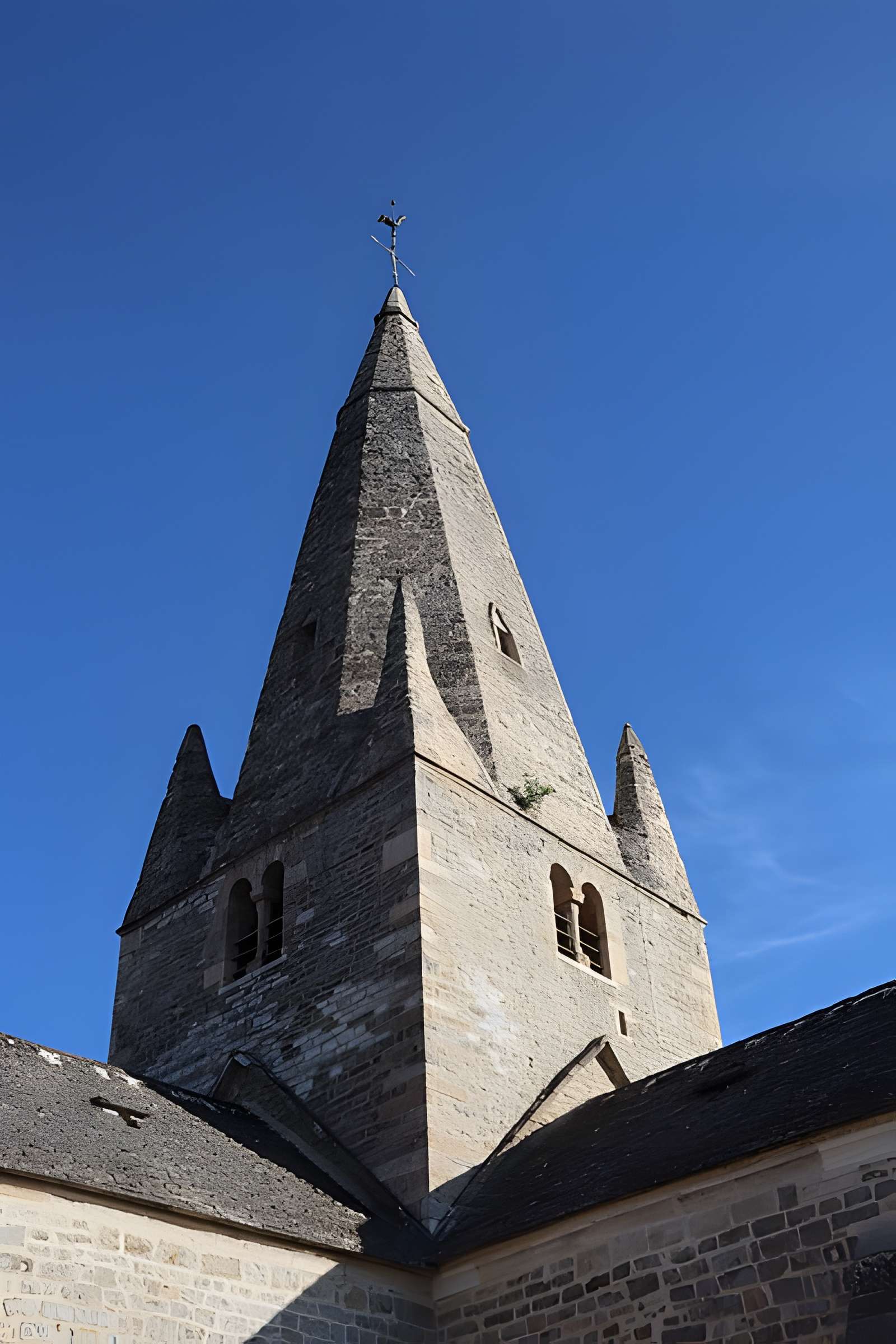 Église Saint-Maurice de Thoisy-le-Désert