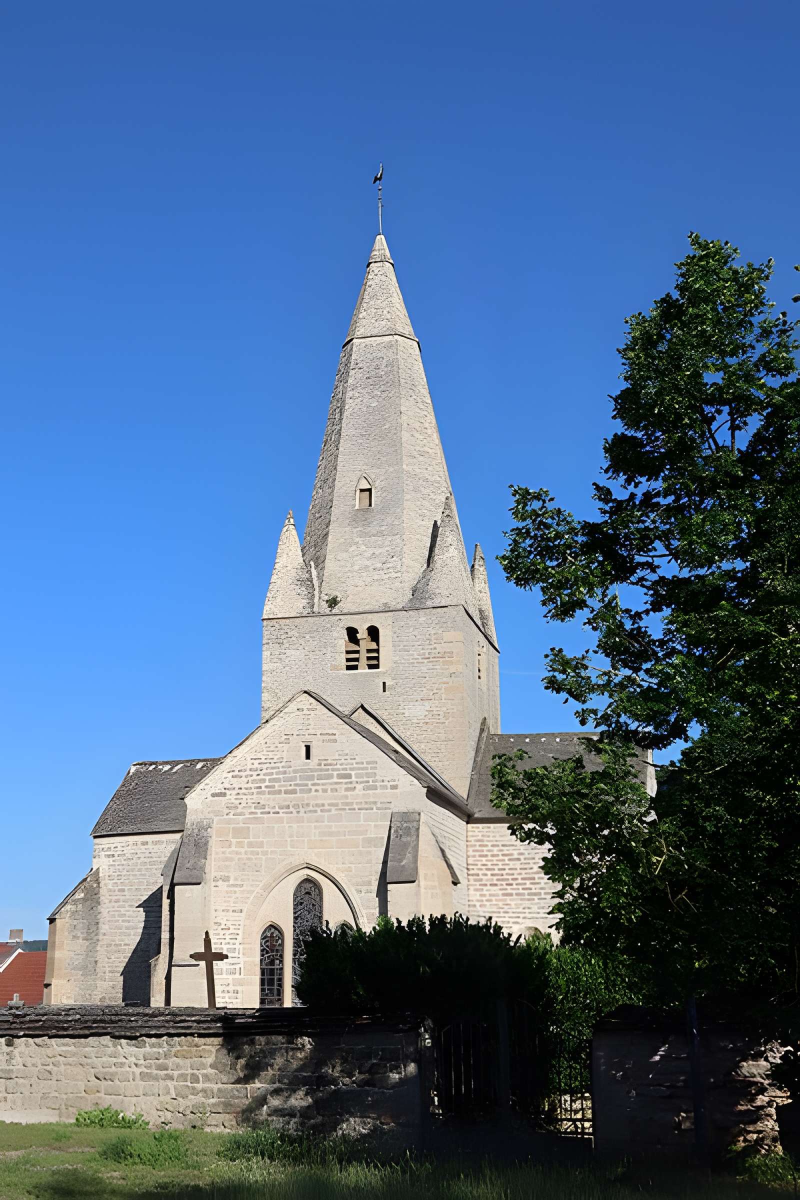 Église Saint-Maurice de Thoisy-le-Désert