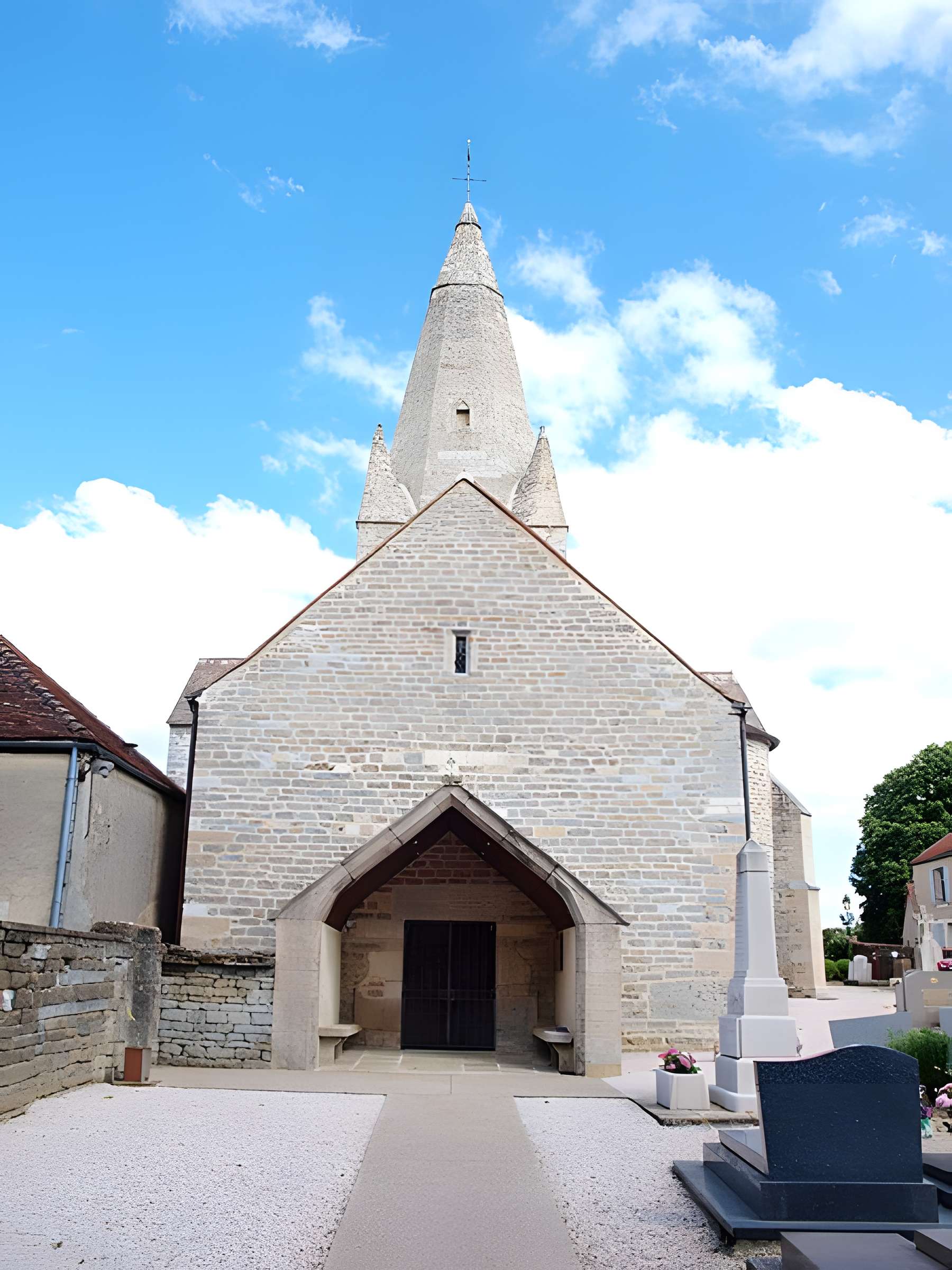 Église Saint-Maurice de Thoisy-le-Désert