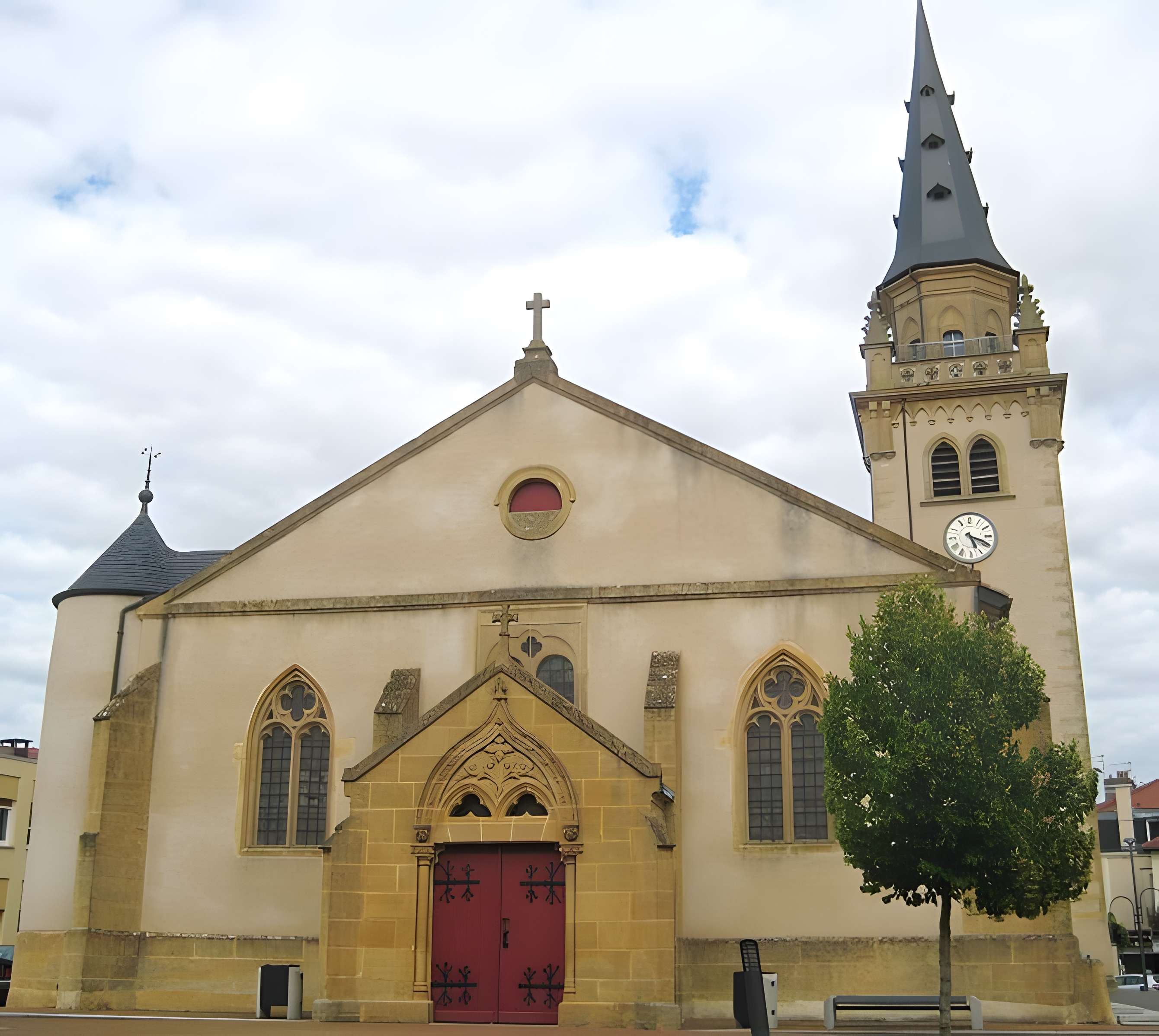Église Saint-Maximin de Jarny 