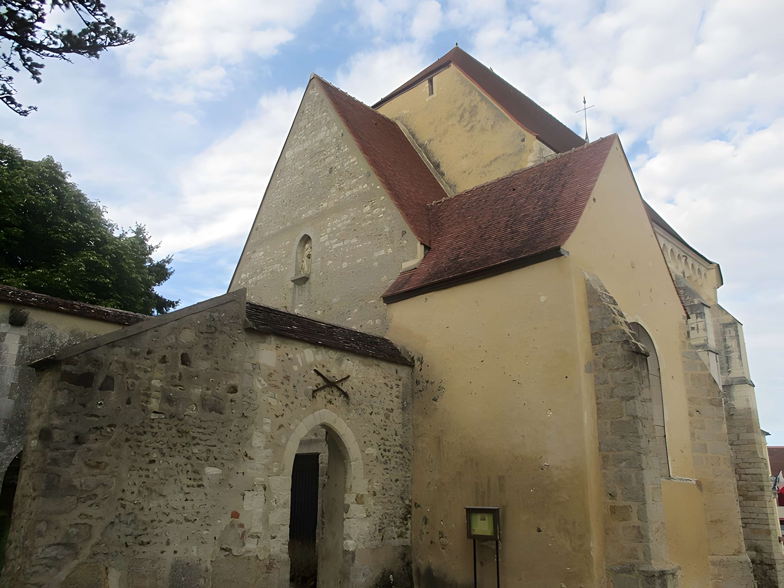 Église Saint-Médard de Bussy-en-Othe
