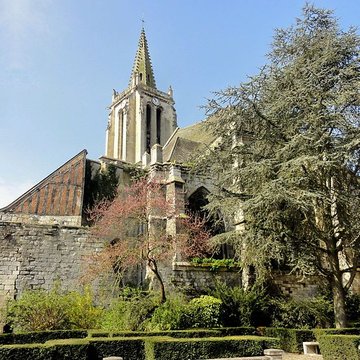 Église Saint-Médard de Creil