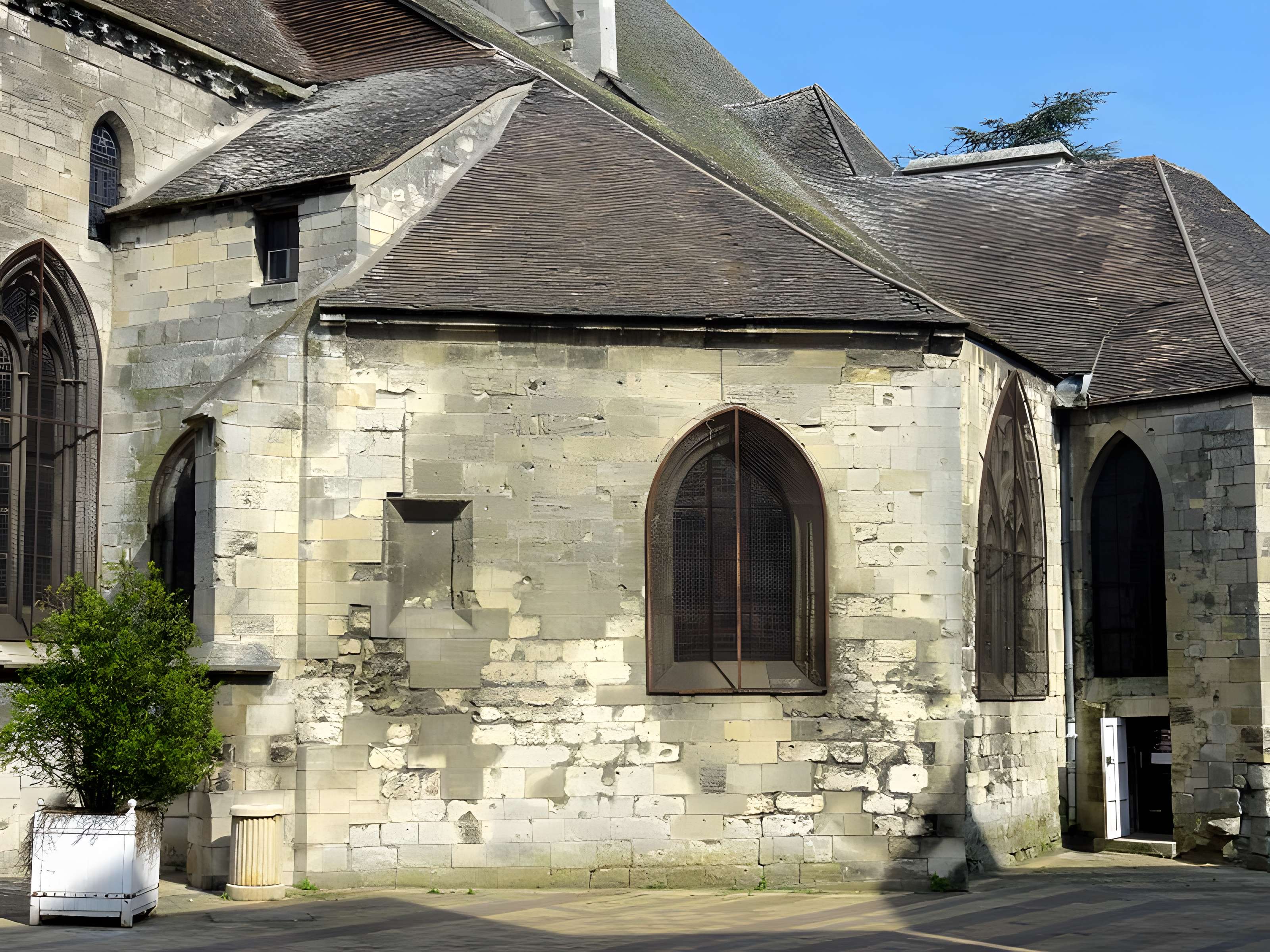 Église Saint-Médard de Creil
