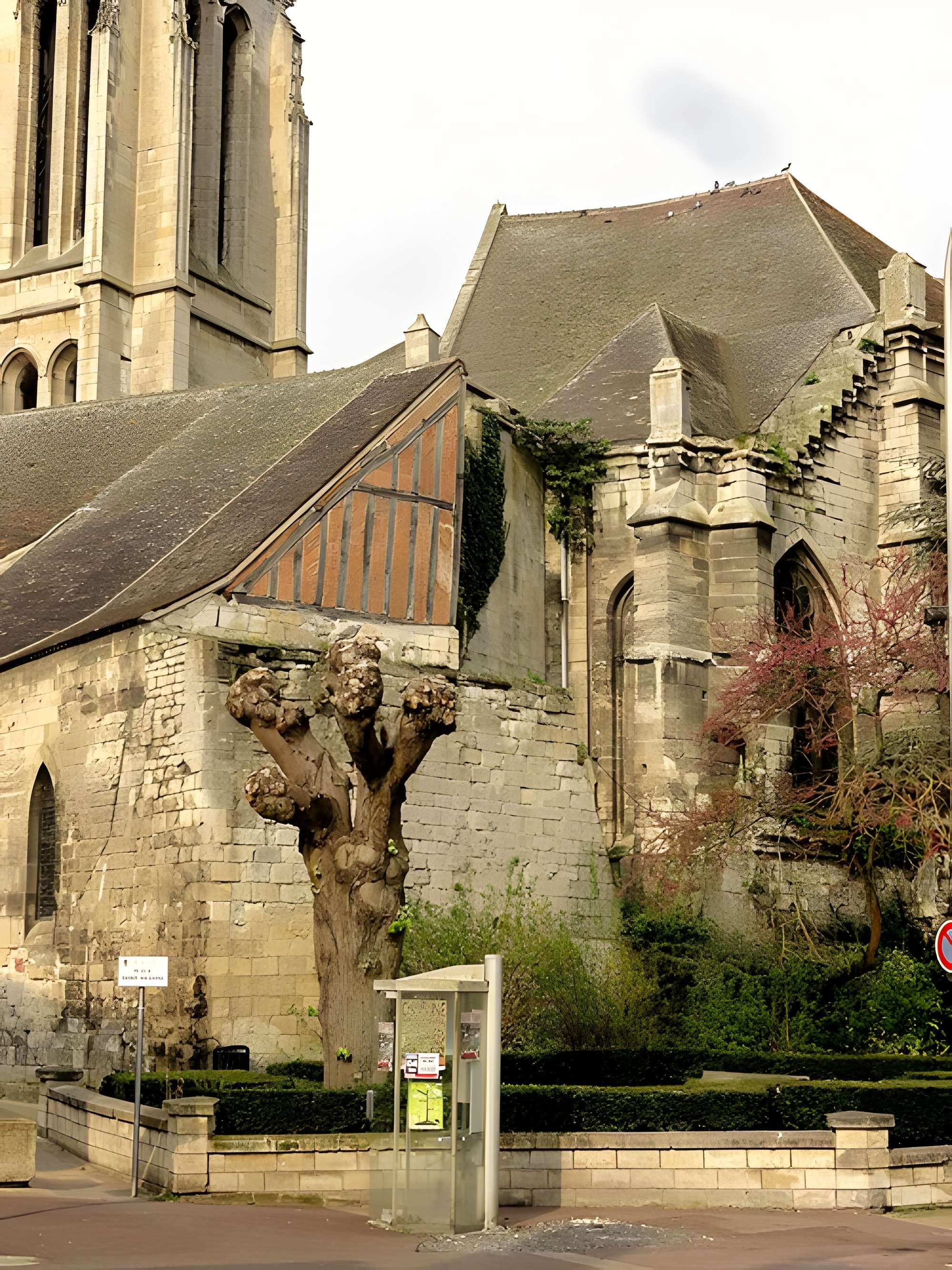 Église Saint-Médard de Creil