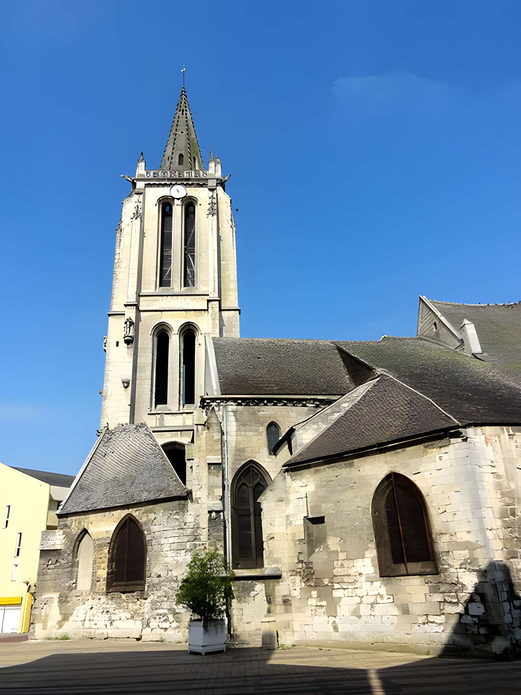 Église Saint-Médard de Creil