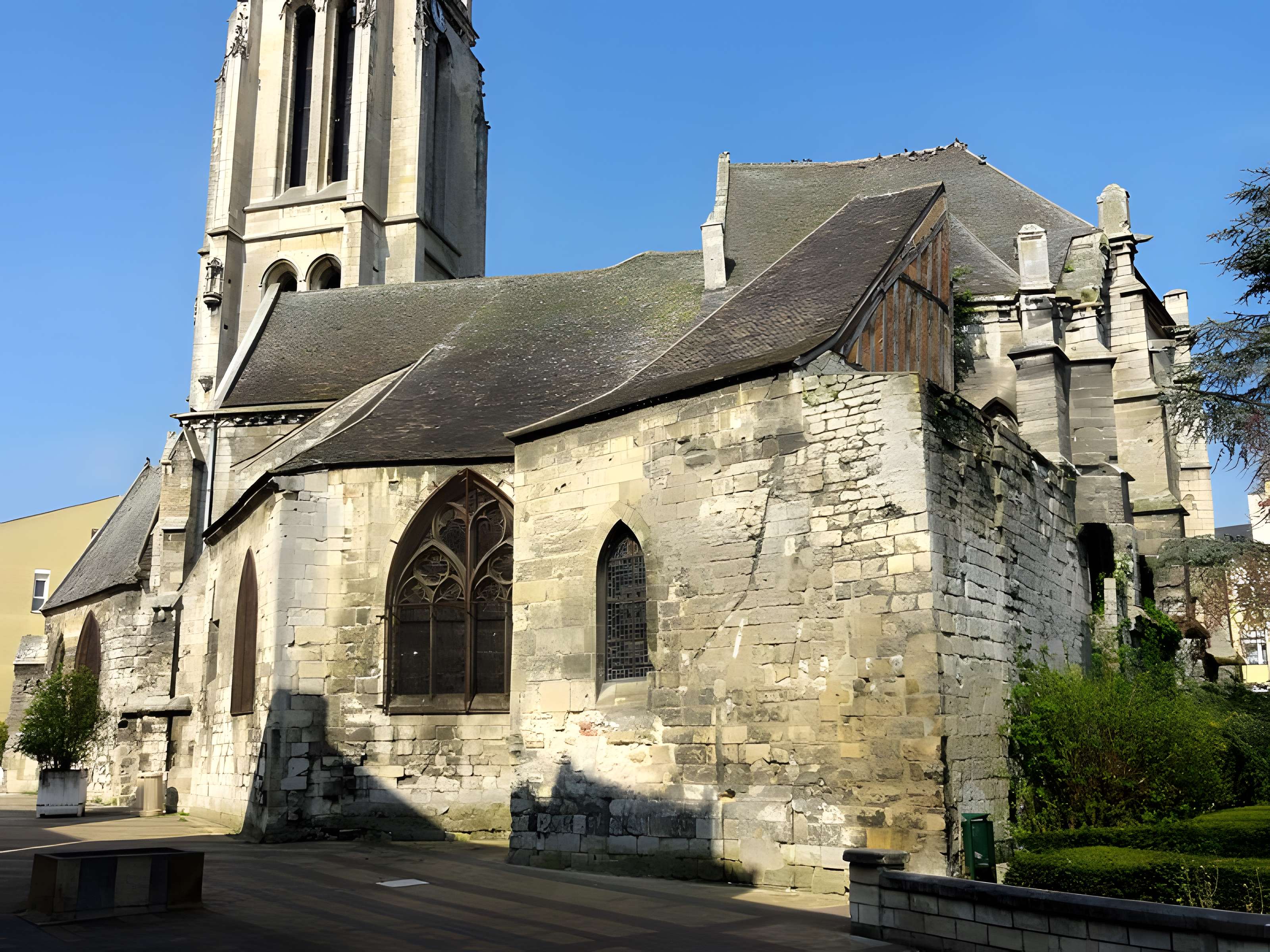 Église Saint-Médard de Creil