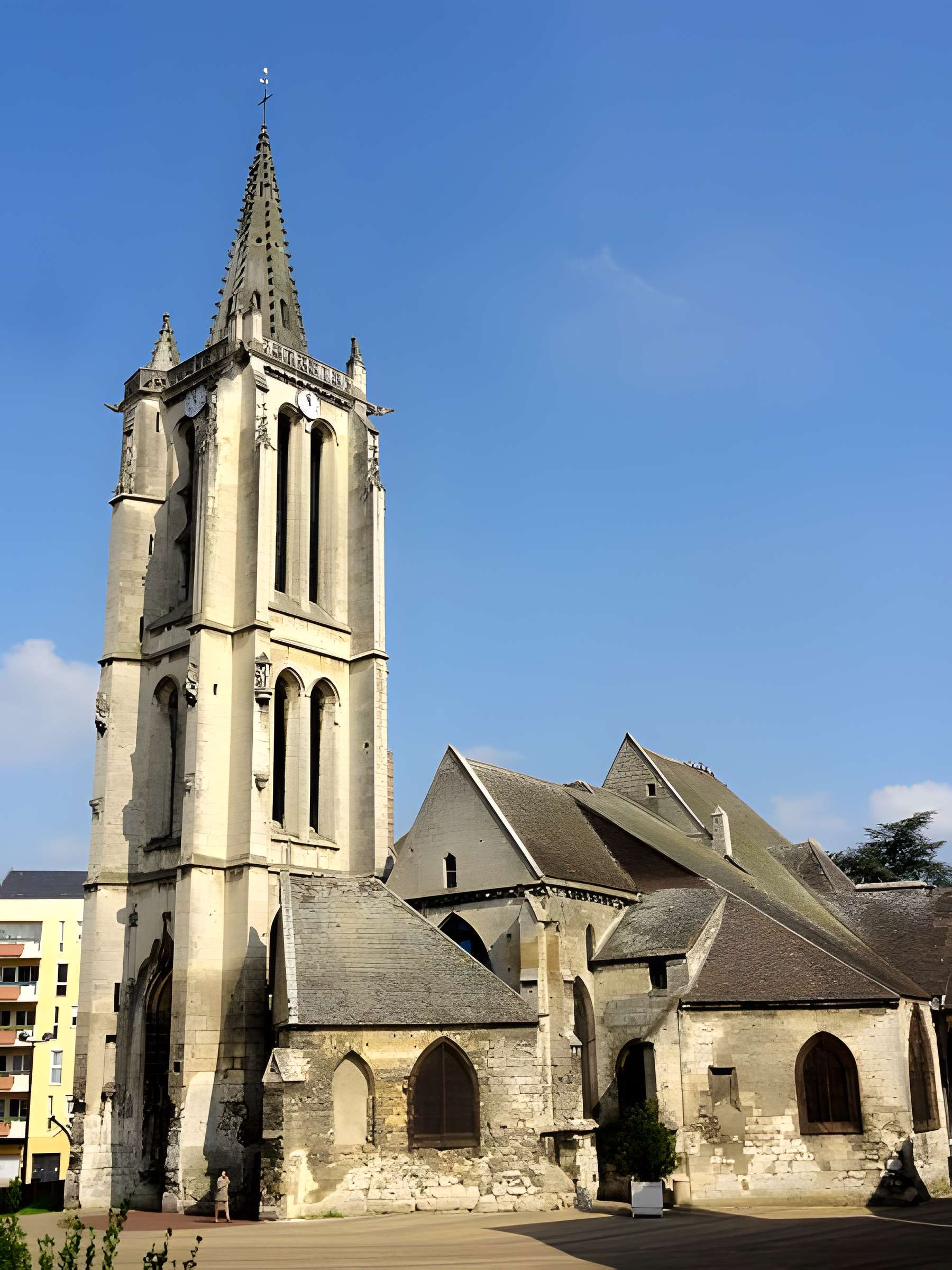 Église Saint-Médard de Creil