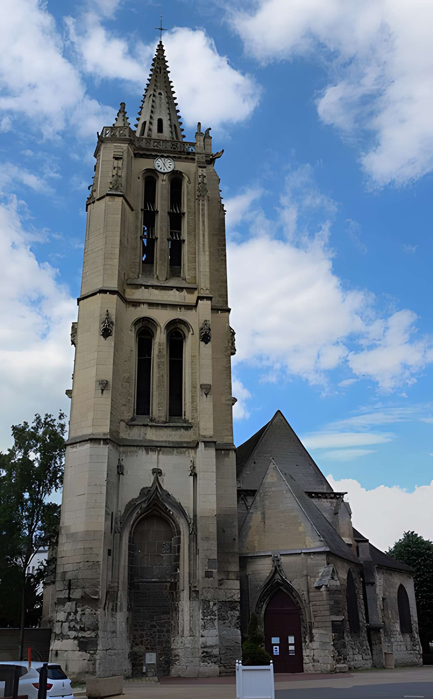 Église Saint-Médard de Creil
