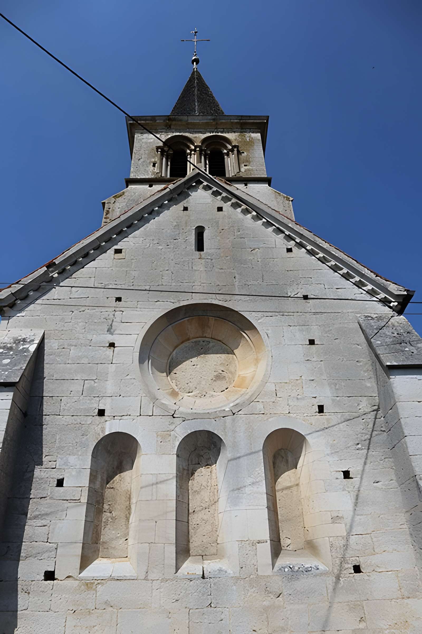Eglise Saint-Pierre-ès-Liens d'Arbot