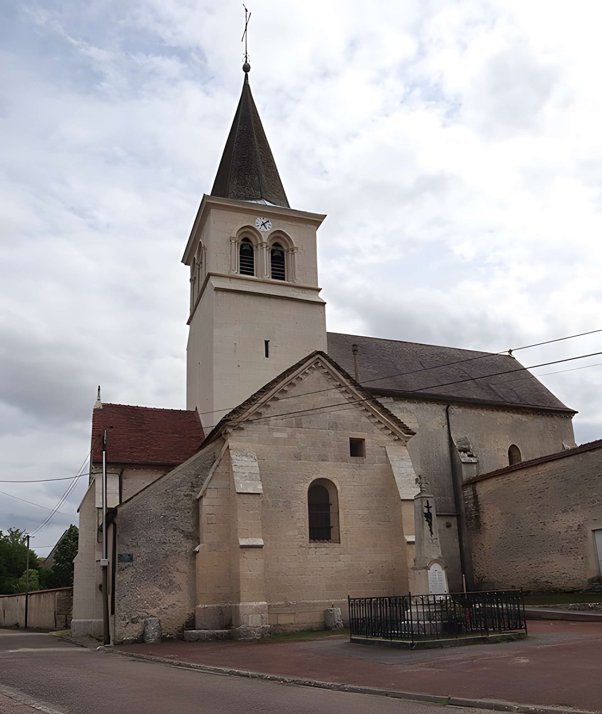 Eglise Saint-Pierre-ès-Liens d'Arbot