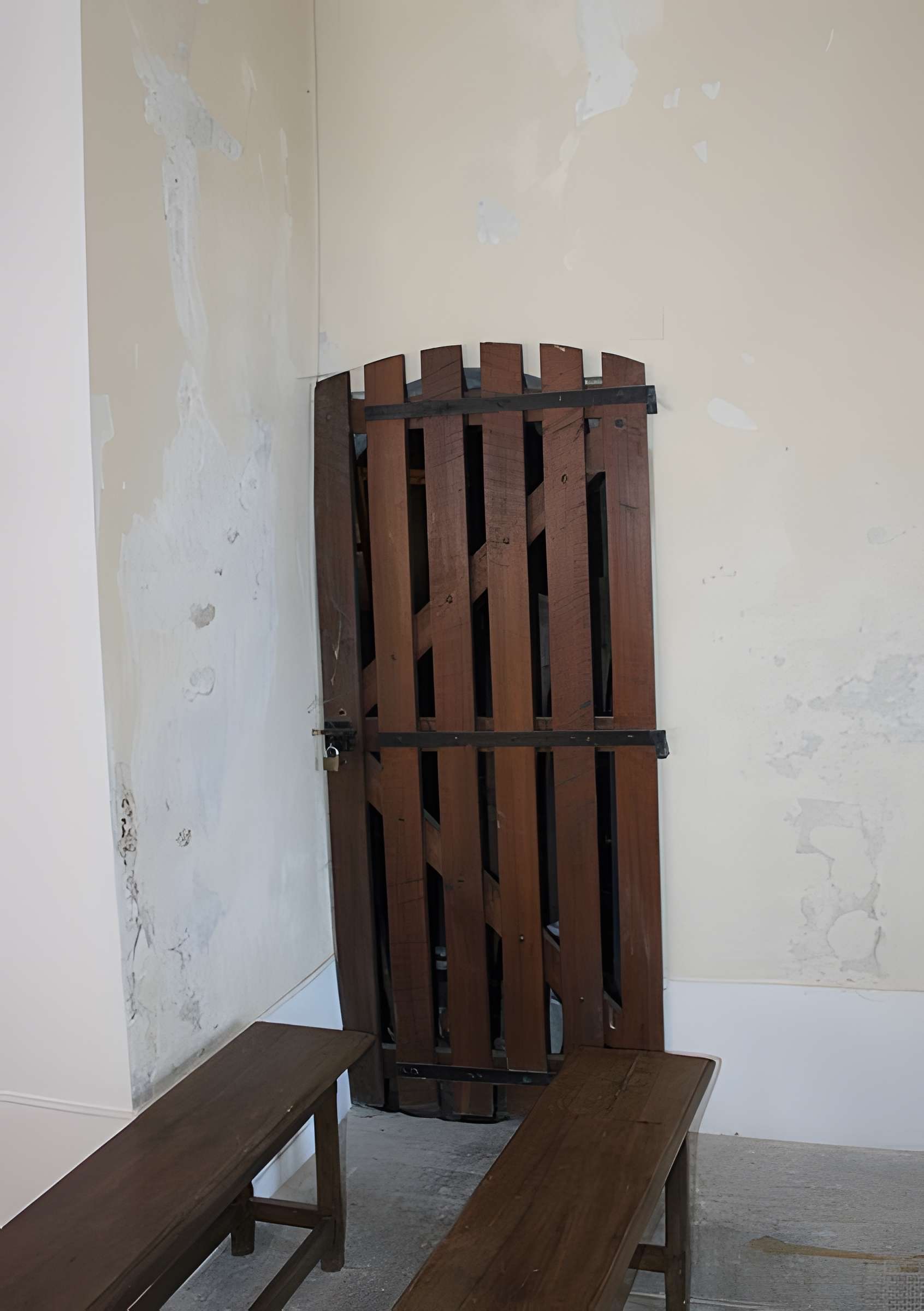 Église Saint-Médard de Flavigny-le-Grand-et-Beaurain