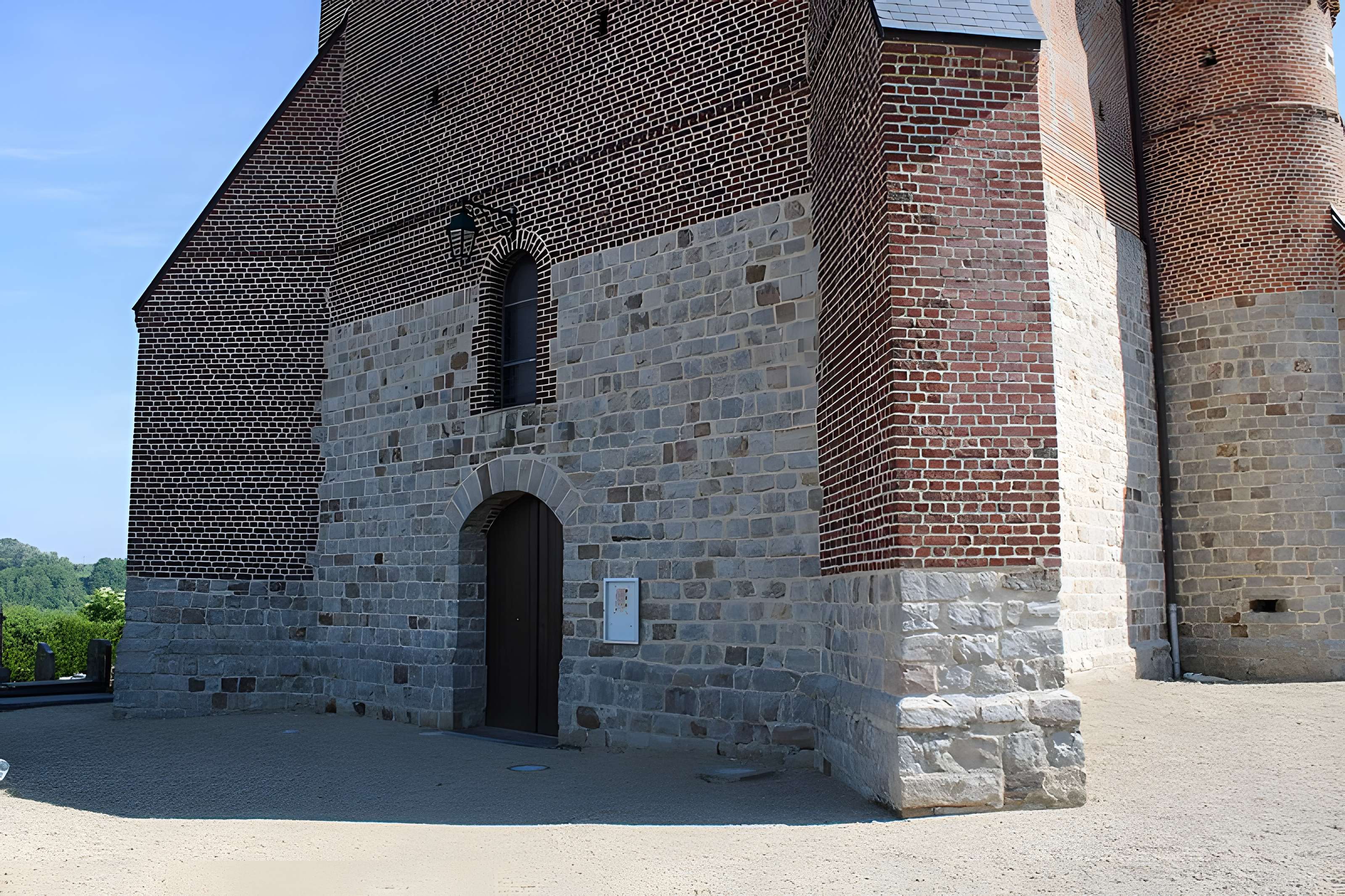 Église Saint-Médard de Flavigny-le-Grand-et-Beaurain
