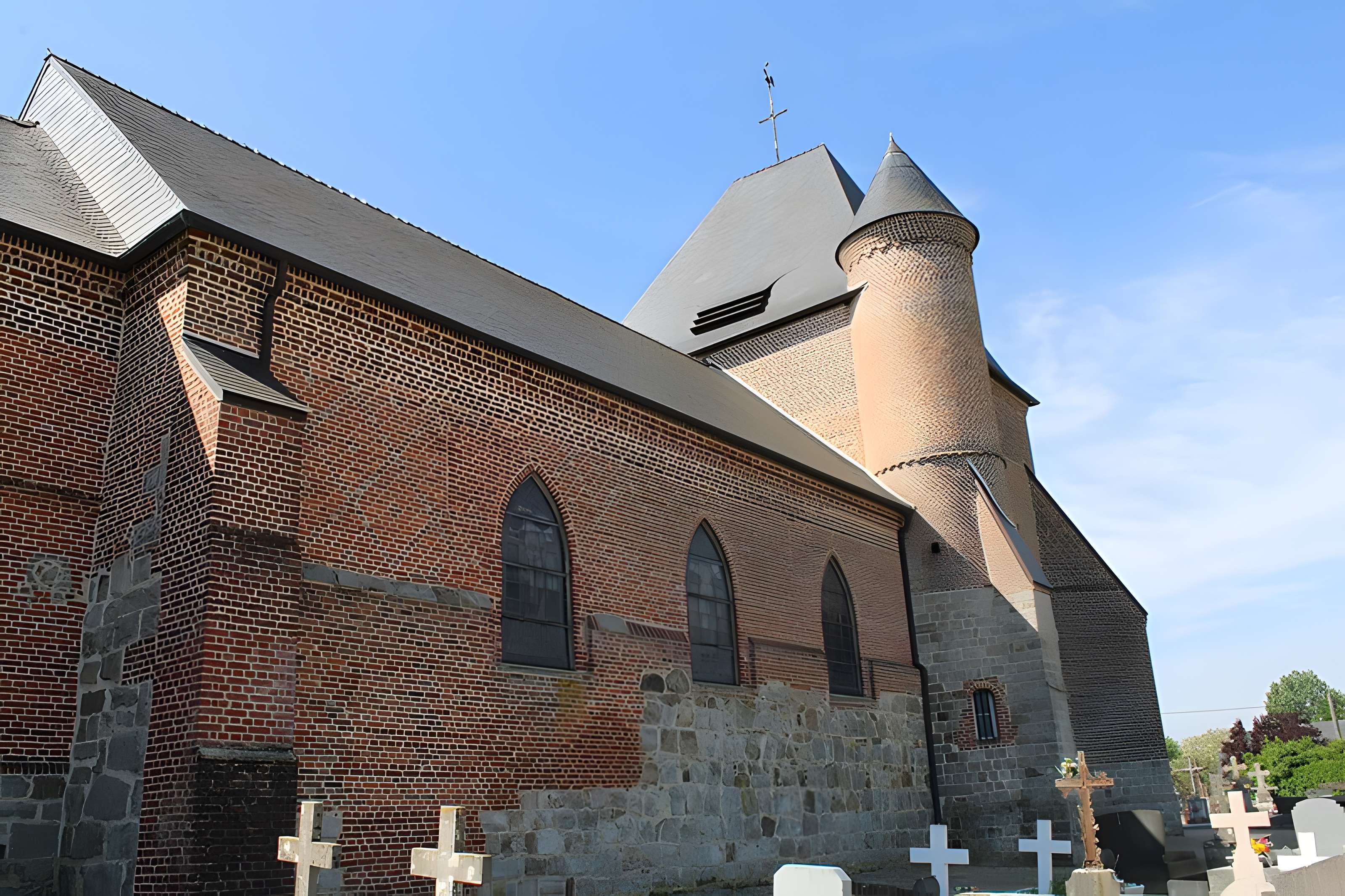 Église Saint-Médard de Flavigny-le-Grand-et-Beaurain