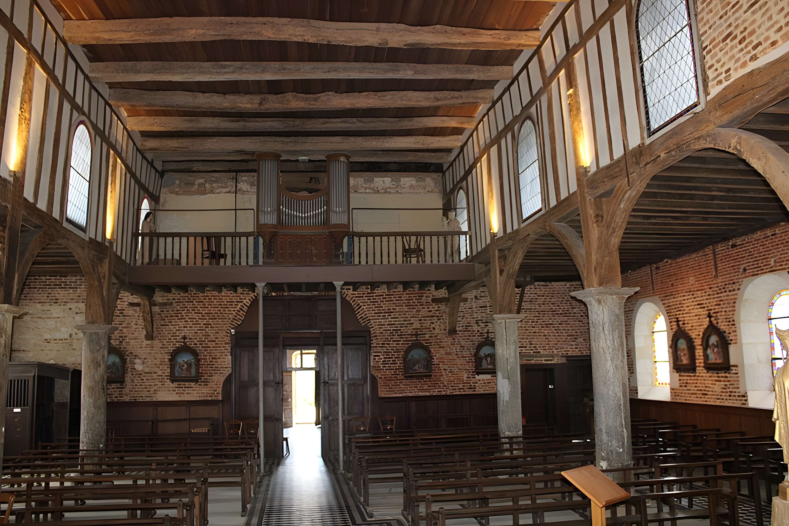 Église Saint-Médard de Parfondeval