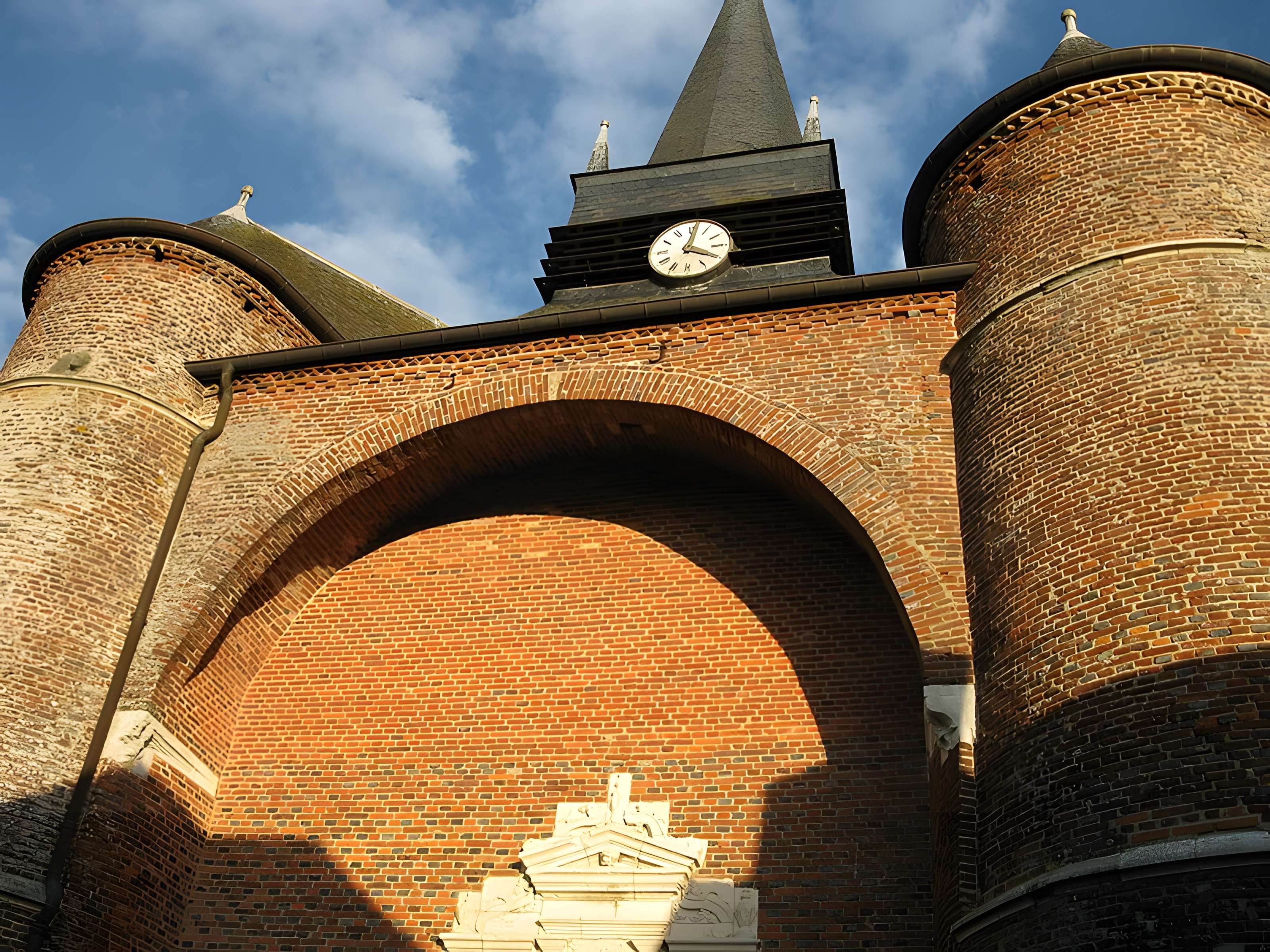 Église Saint-Médard de Parfondeval