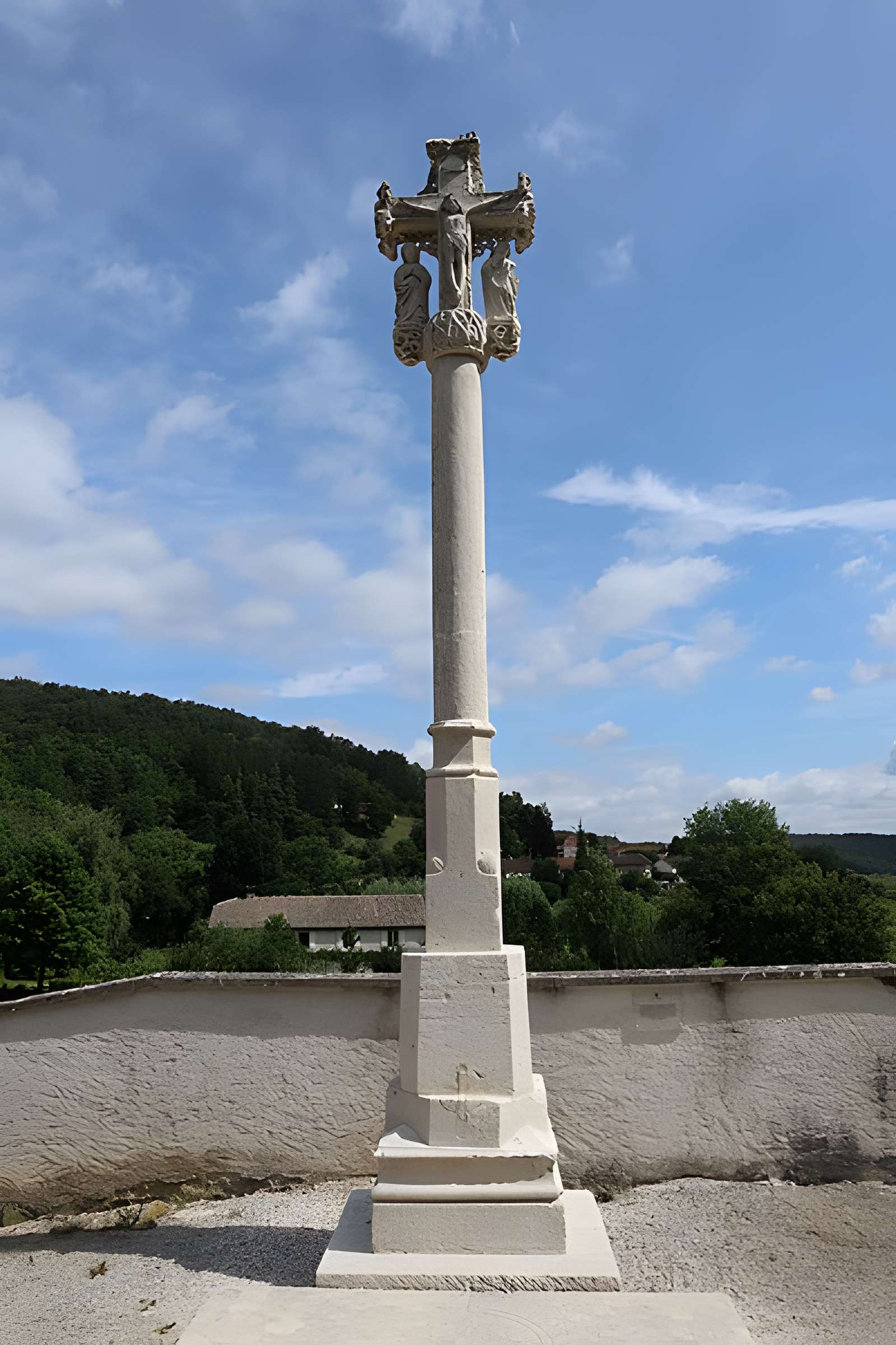 Croix de cimetière