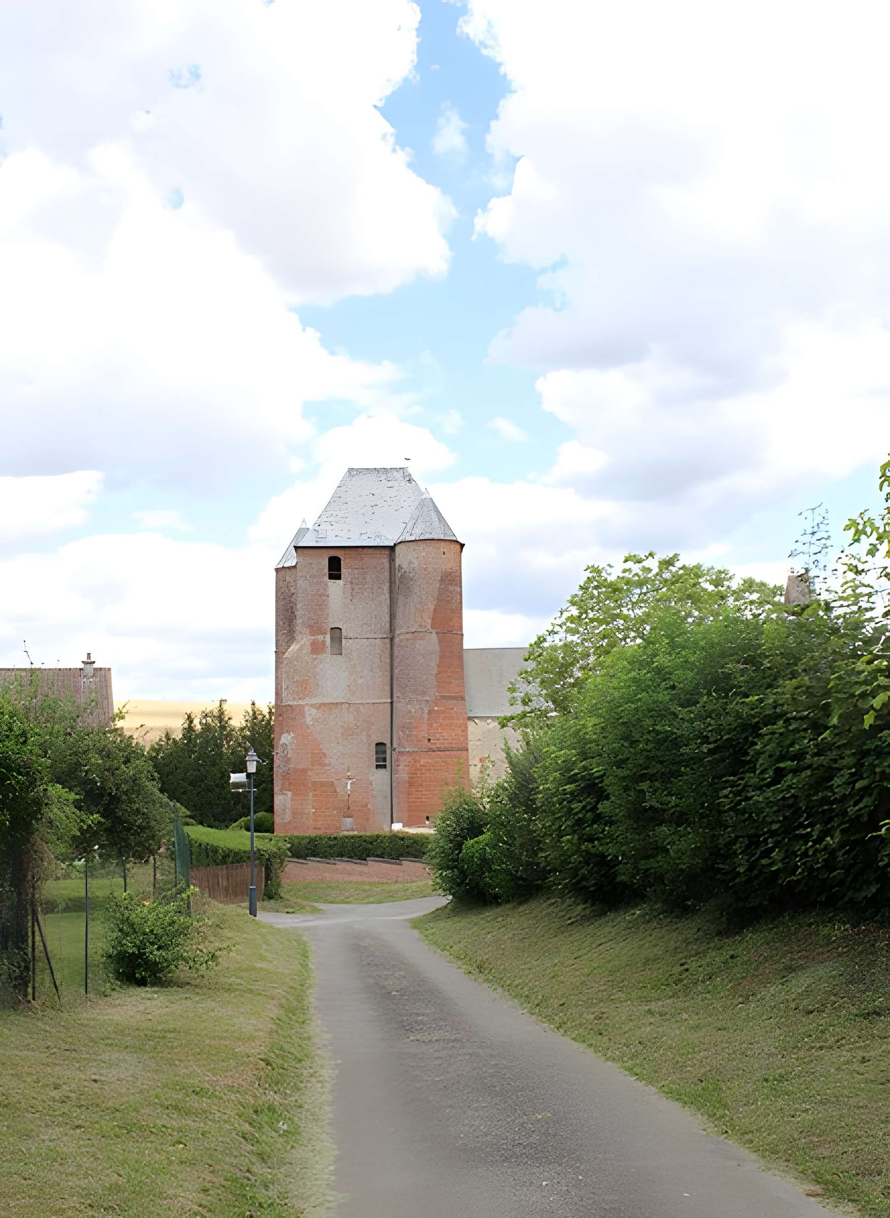 Église Saint-Médard de Prisces