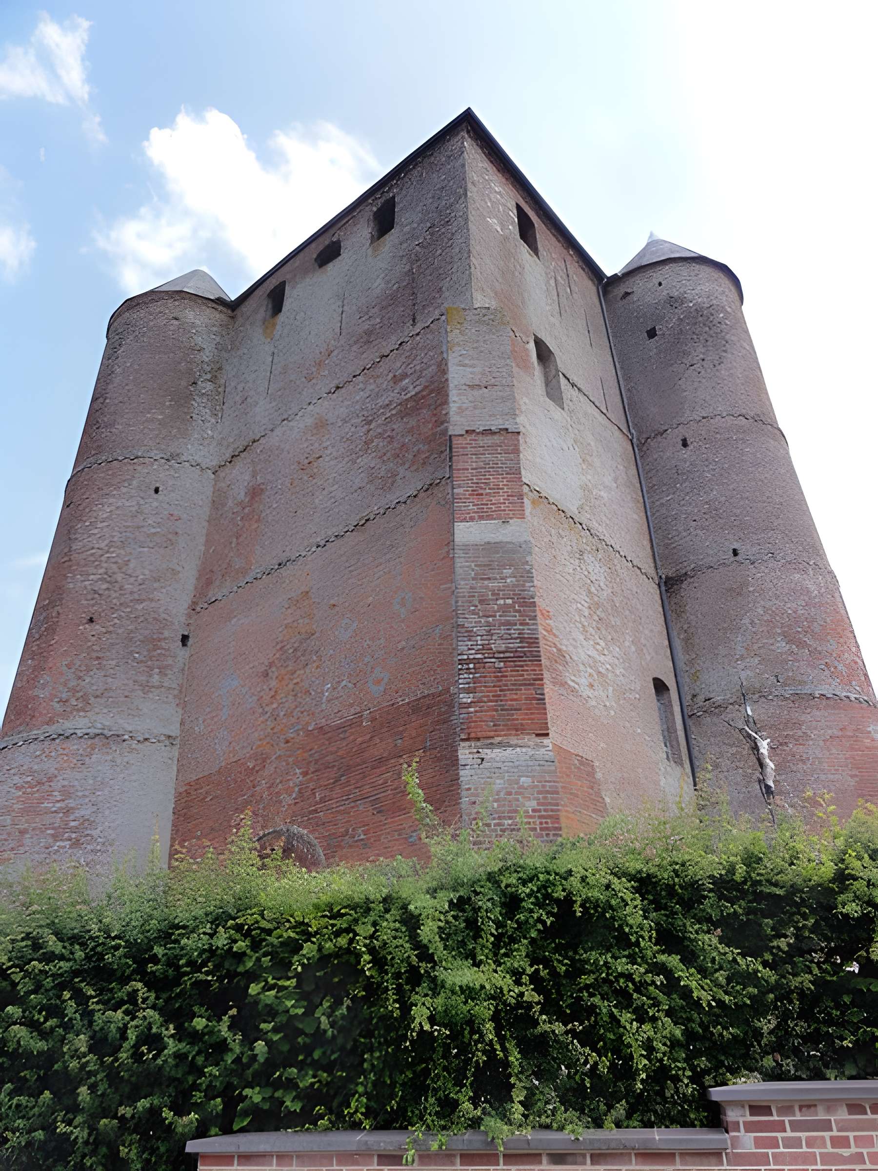 Église Saint-Médard de Prisces