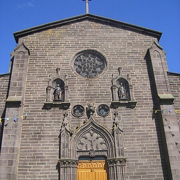 Église Saint-Médard de Saugues