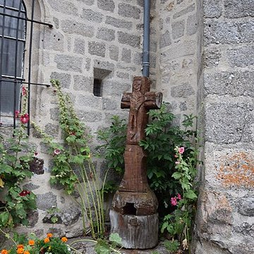 Église Saint-Médard de Saugues