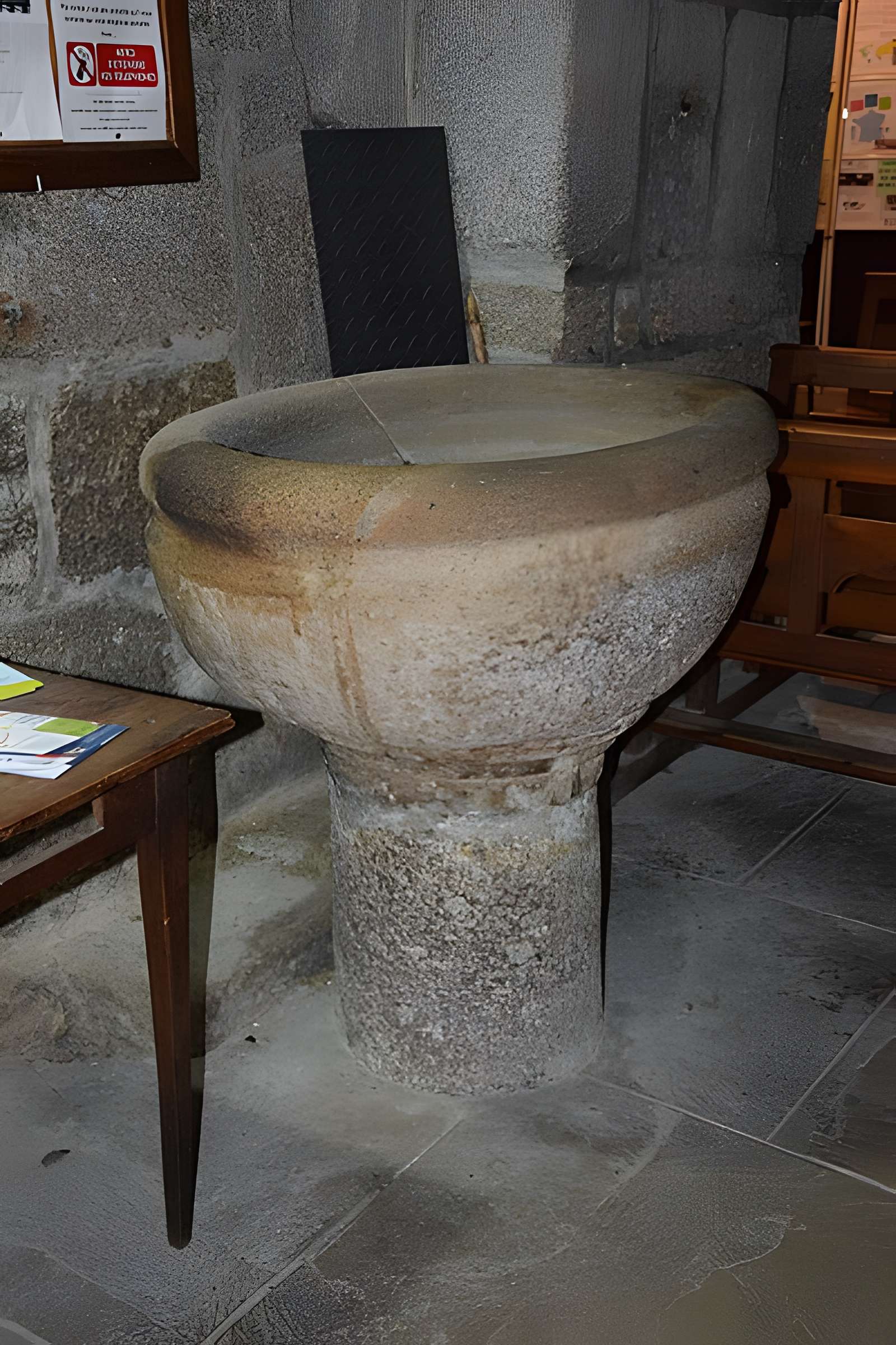 Église Saint-Médard de Saugues