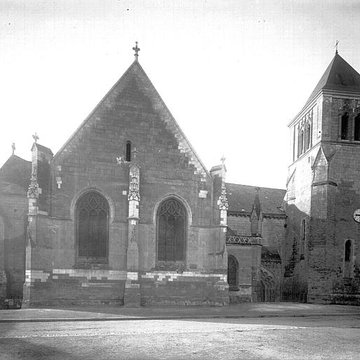 Église Saint-Médard de Thouars