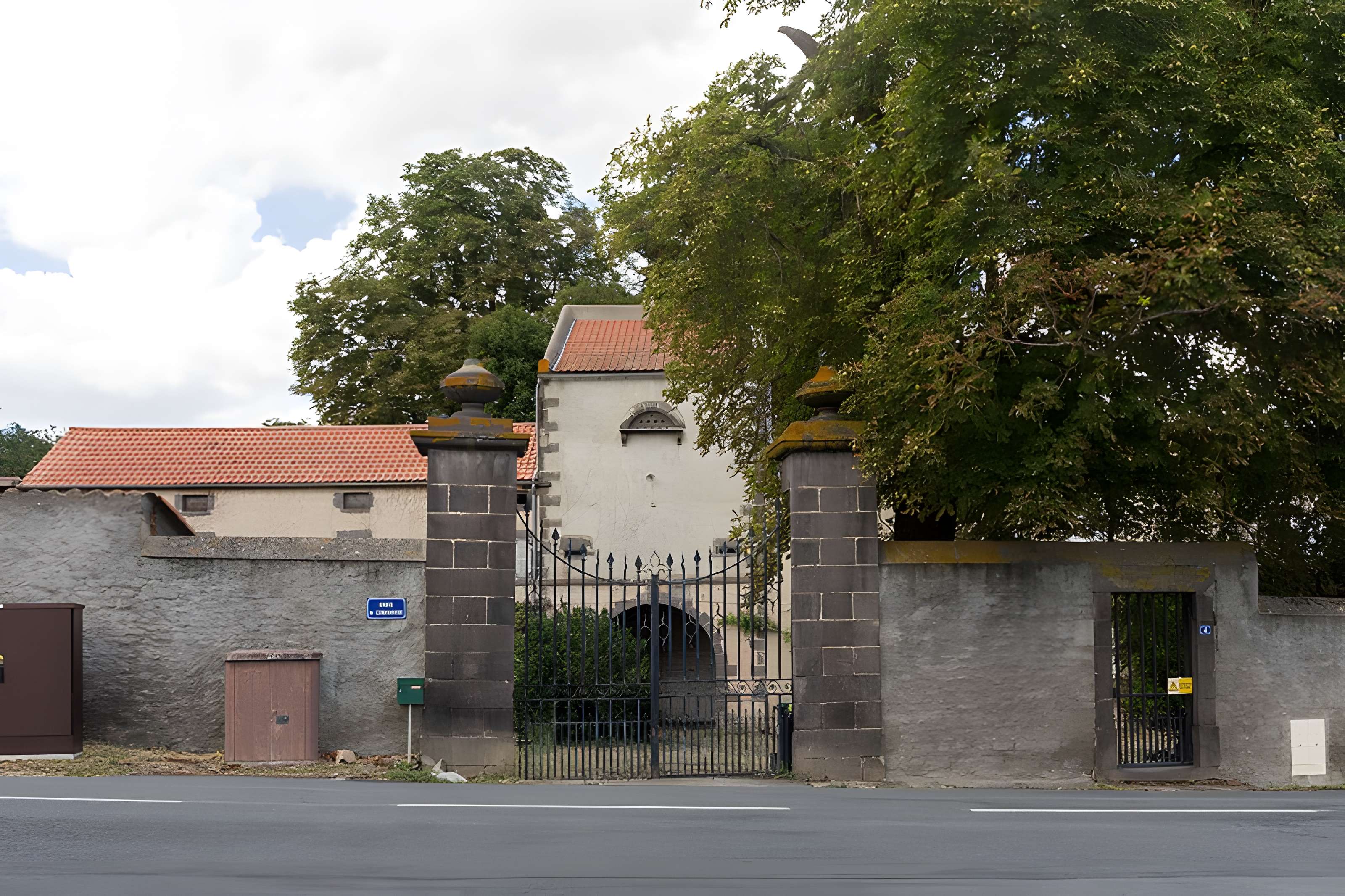 Église Saint-Médulphe de Saint-Myon