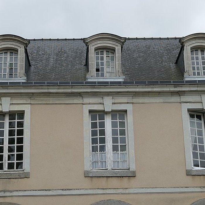 Photo de Ancien hôtel de Montfrand, actuellement hôtel de Sèze et de Montfrand
