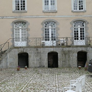Ancien hôtel de Montfrand, actuellement hôtel de Sèze et de Montfrand