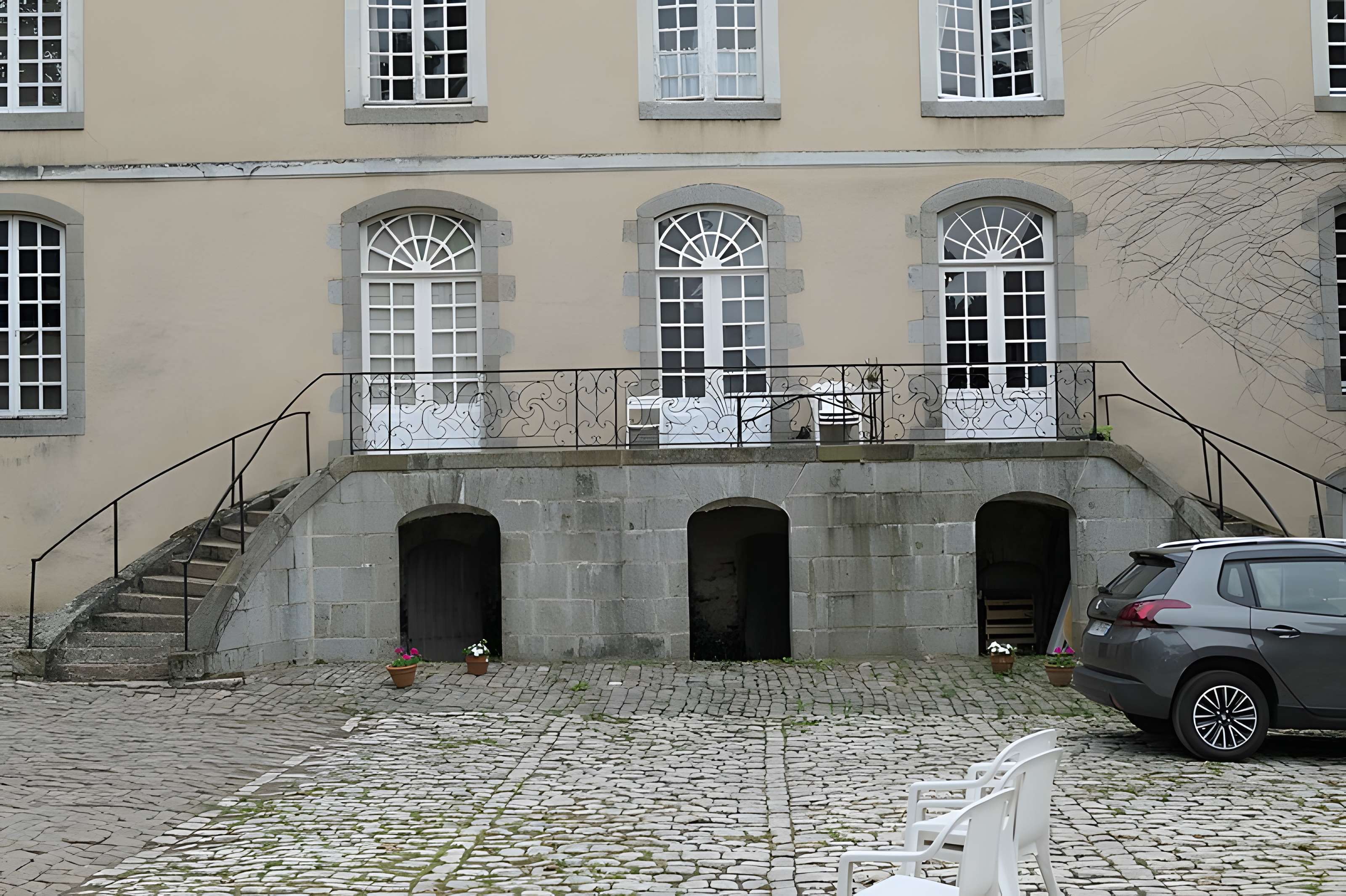Ancien hôtel de Montfrand, actuellement hôtel de Sèze et de Montfrand