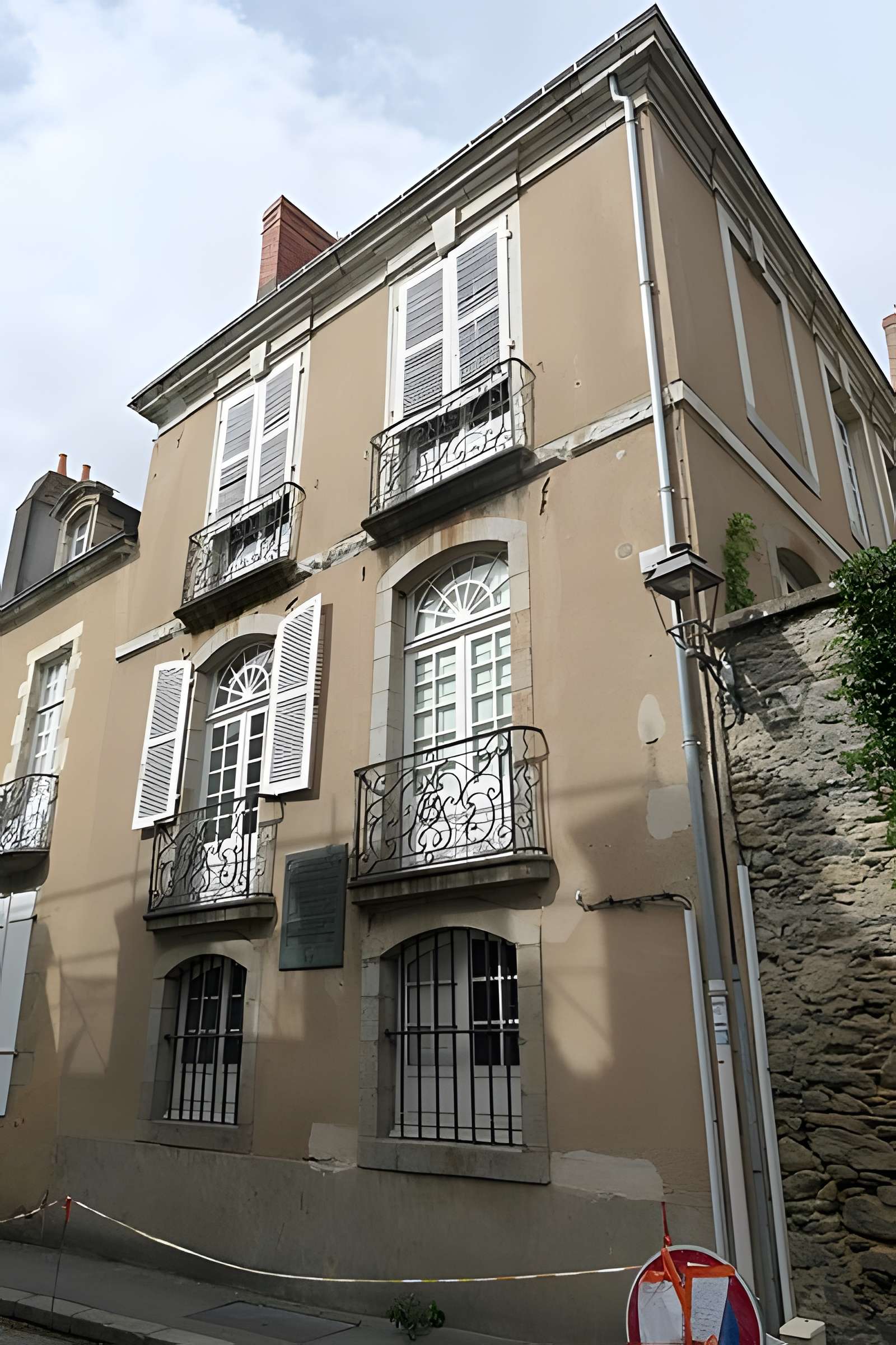 Ancien hôtel de Montfrand, actuellement hôtel de Sèze et de Montfrand
